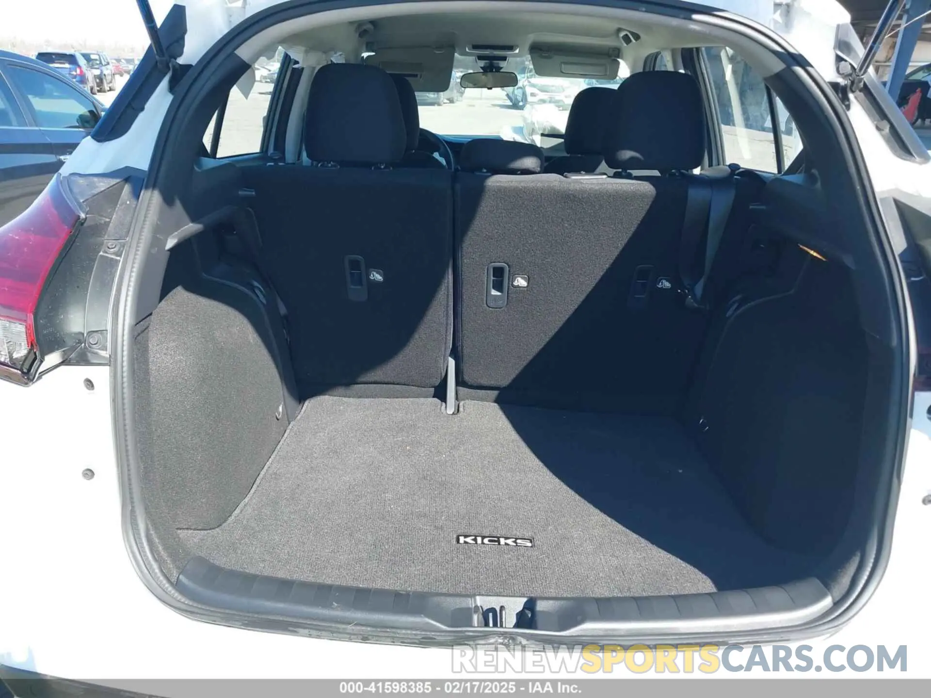 8 fotografías del automóvil dañado 3N1CP5BV1RL574737 NISSAN KICKS 2024