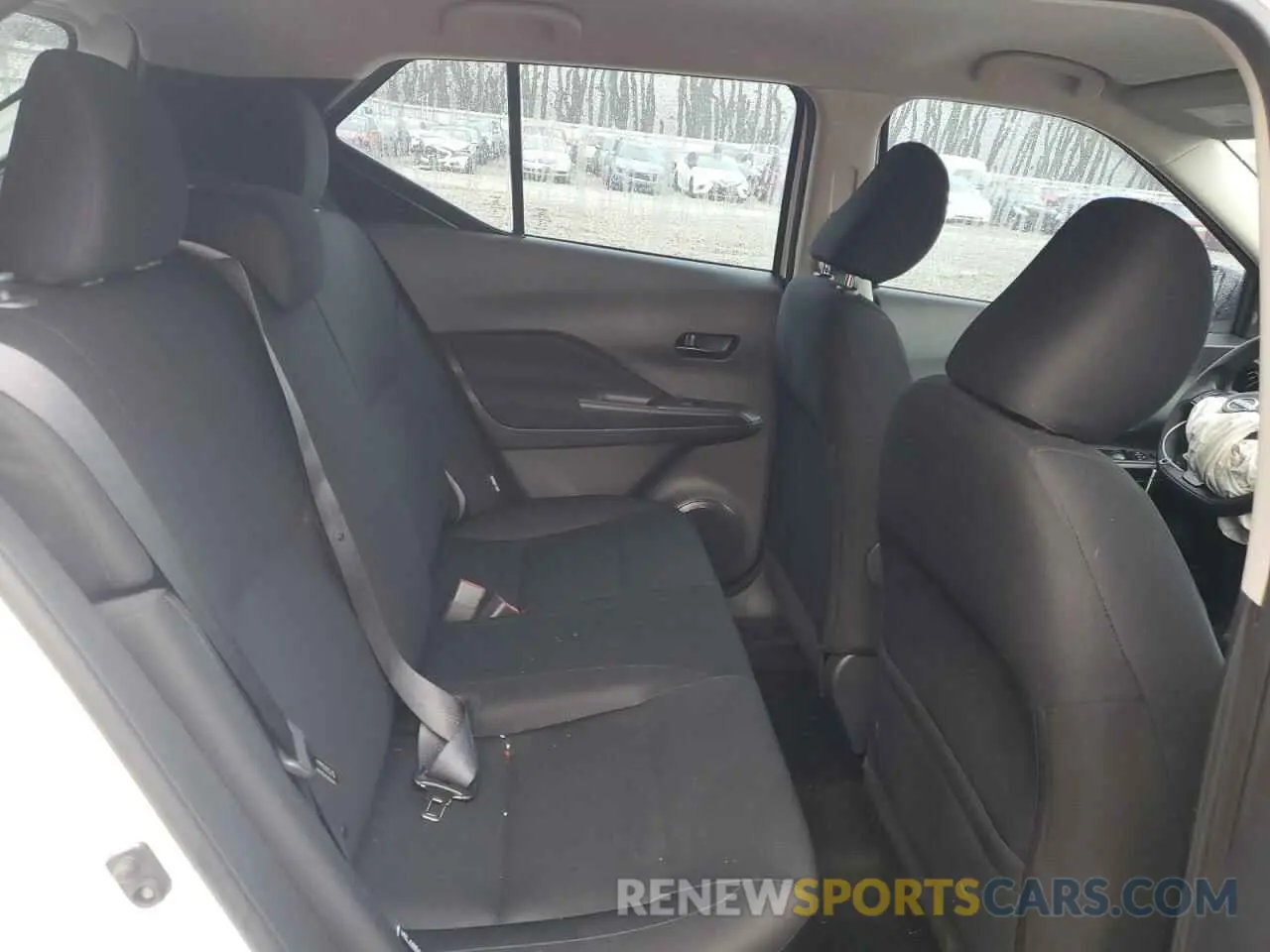 11 fotografías del automóvil dañado 3N1CP5BV1RL584510 NISSAN KICKS 2024