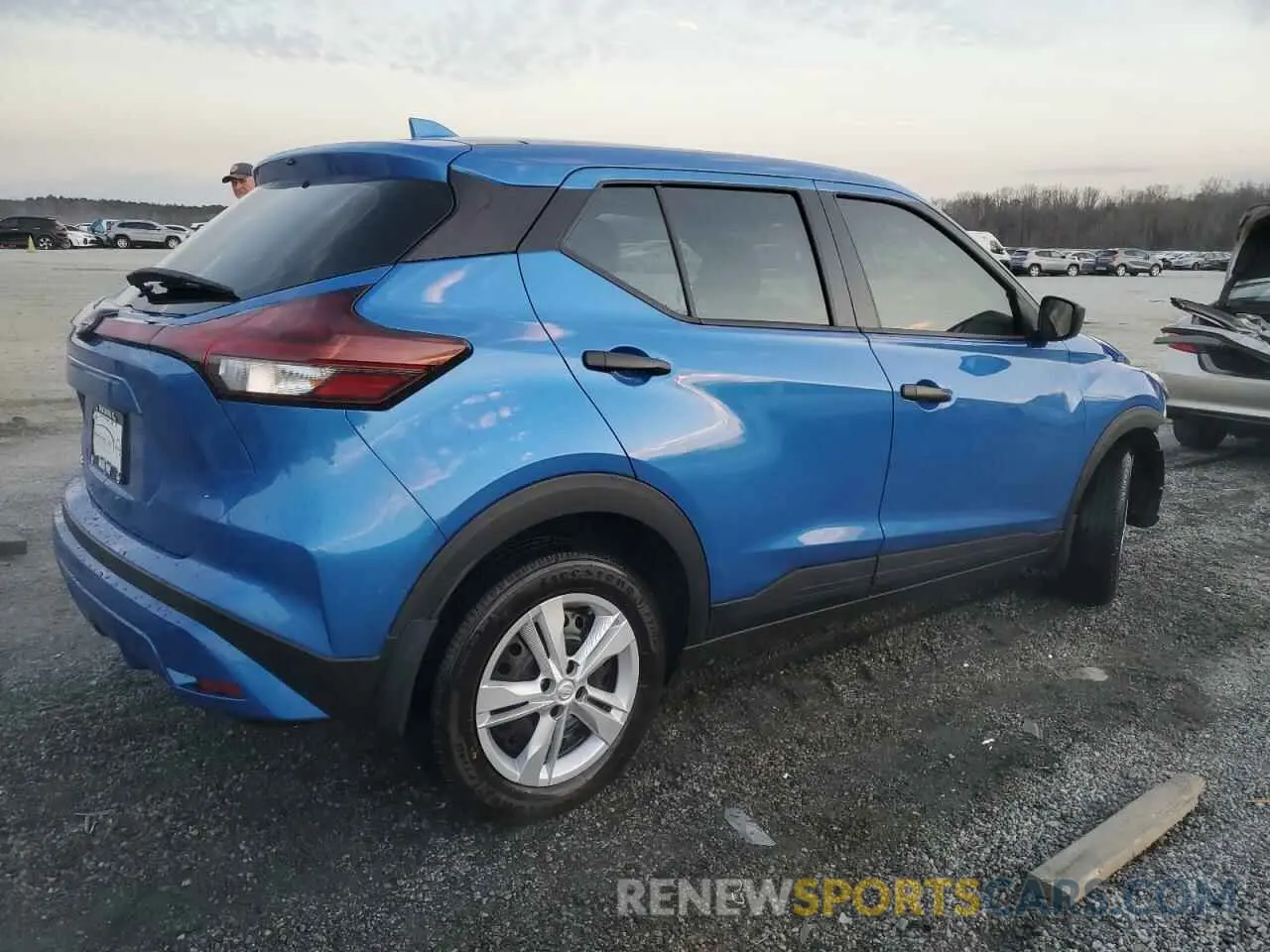3 fotografías del automóvil dañado 3N1CP5BV1RL594924 NISSAN KICKS 2024