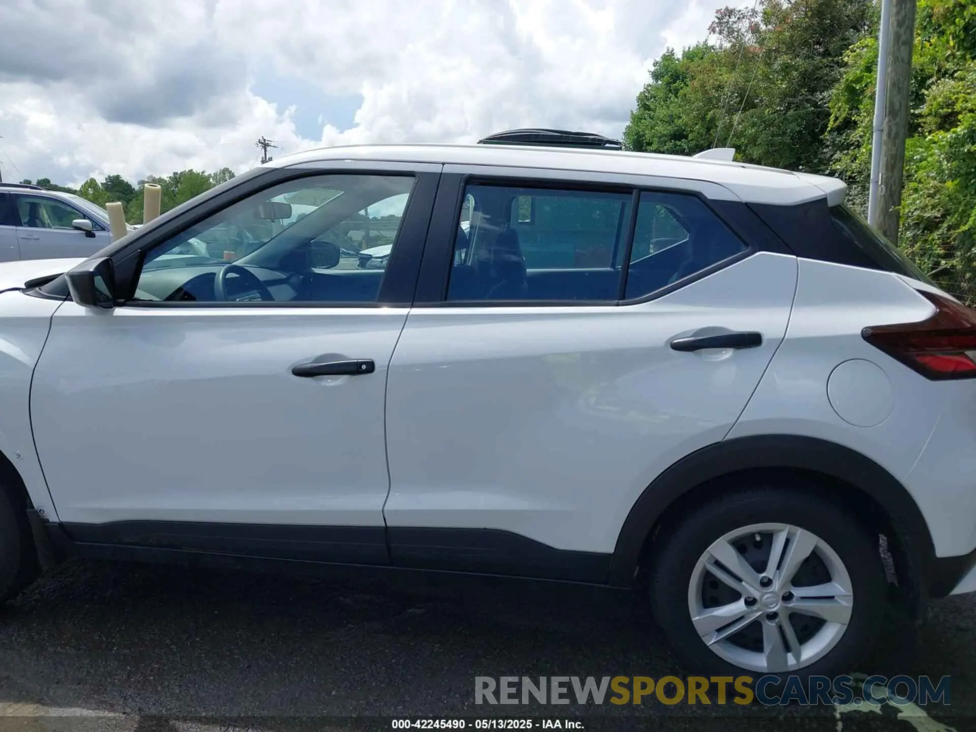 15 fotografías del automóvil dañado 3N1CP5BV2RL481595 NISSAN KICKS 2024