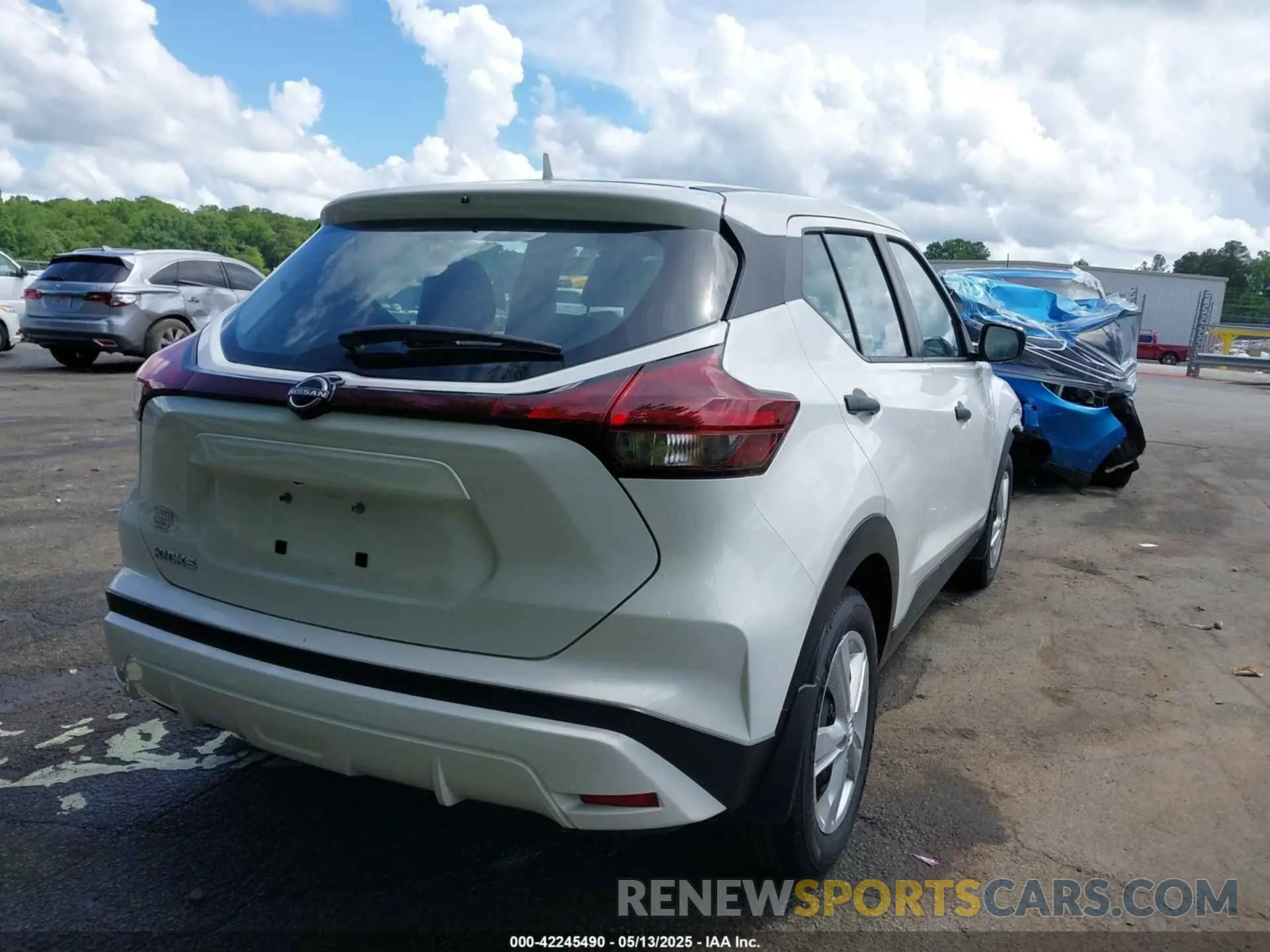 17 fotografías del automóvil dañado 3N1CP5BV2RL481595 NISSAN KICKS 2024