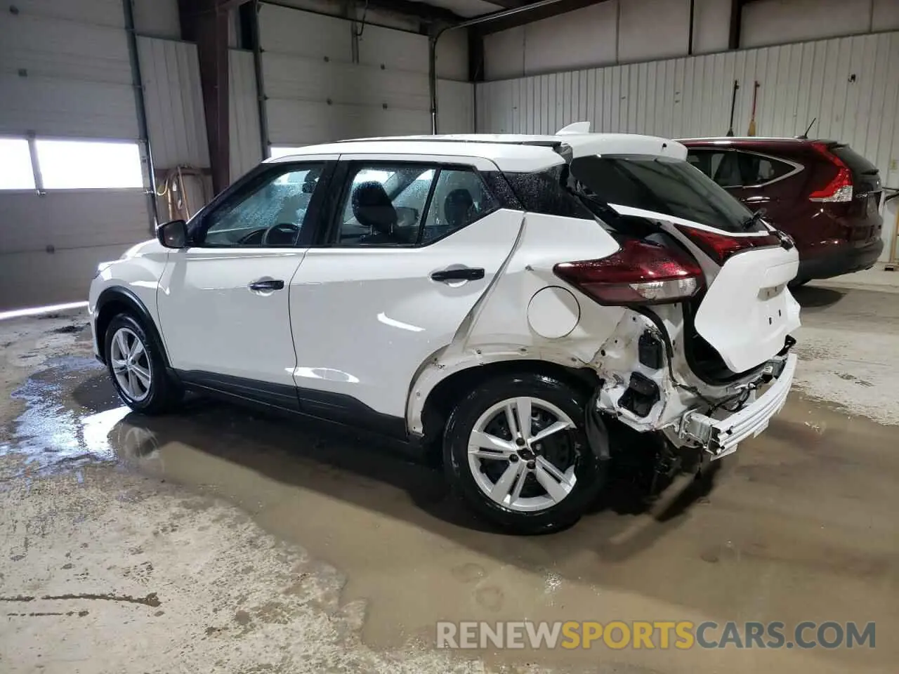 2 fotografías del automóvil dañado 3N1CP5BV2RL527703 NISSAN KICKS 2024