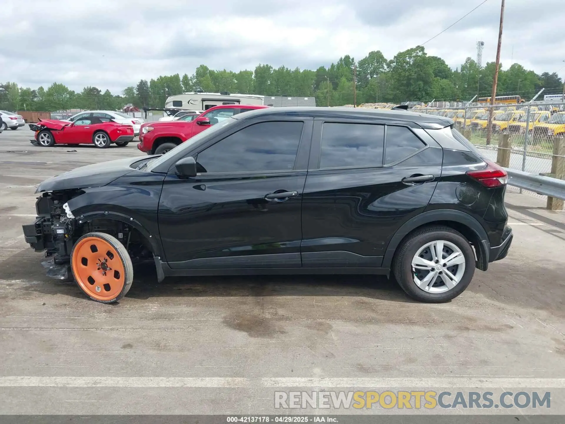 15 fotografías del automóvil dañado 3N1CP5BV2RL552911 NISSAN KICKS 2024