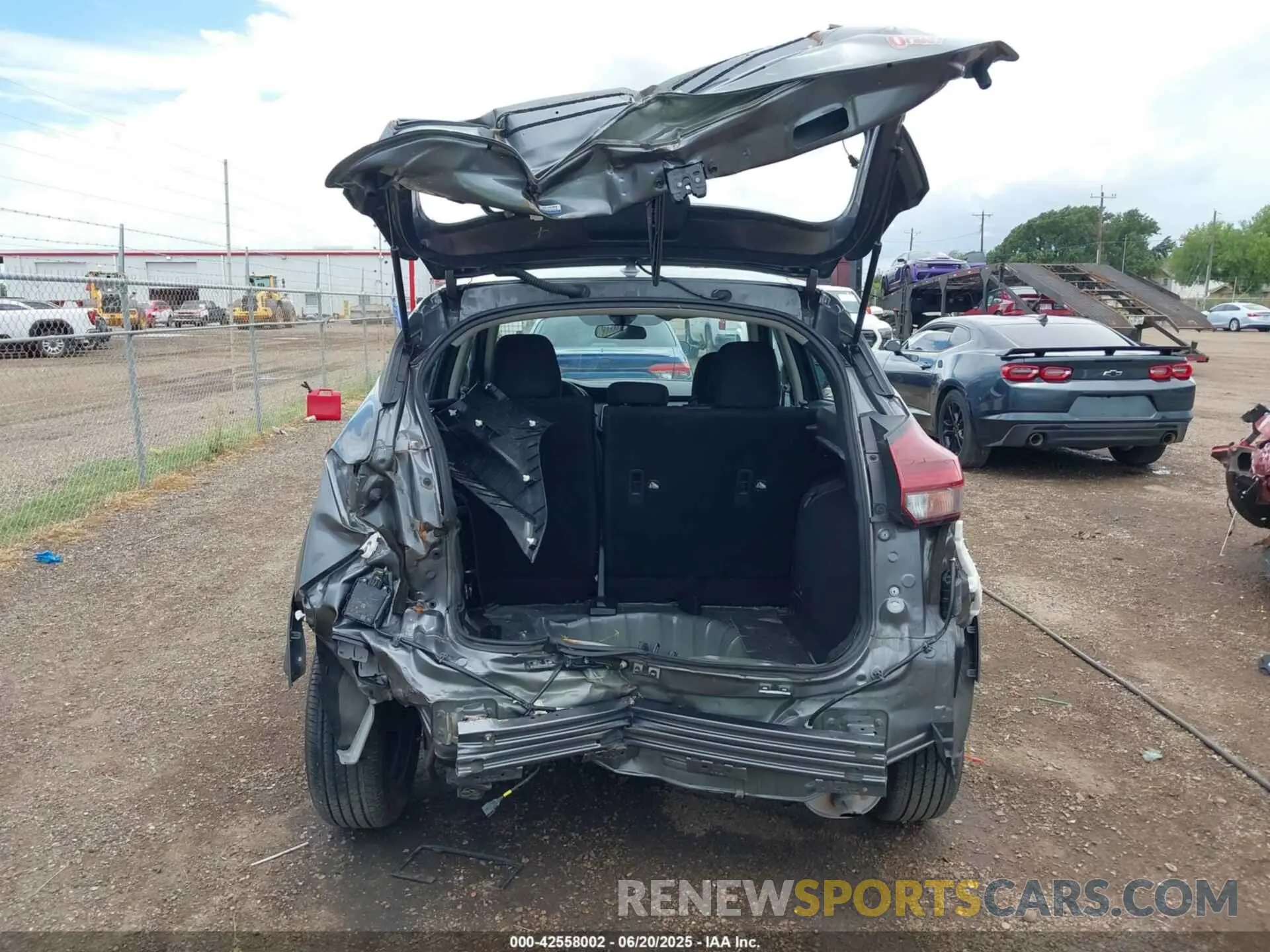 17 fotografías del automóvil dañado 3N1CP5BV2RL580756 NISSAN KICKS 2024