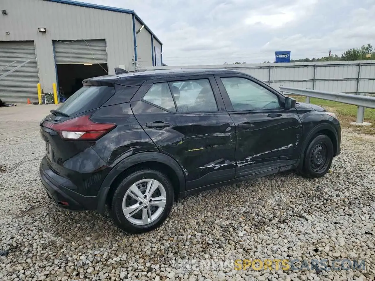 3 fotografías del automóvil dañado 3N1CP5BV3RL538516 NISSAN KICKS 2024