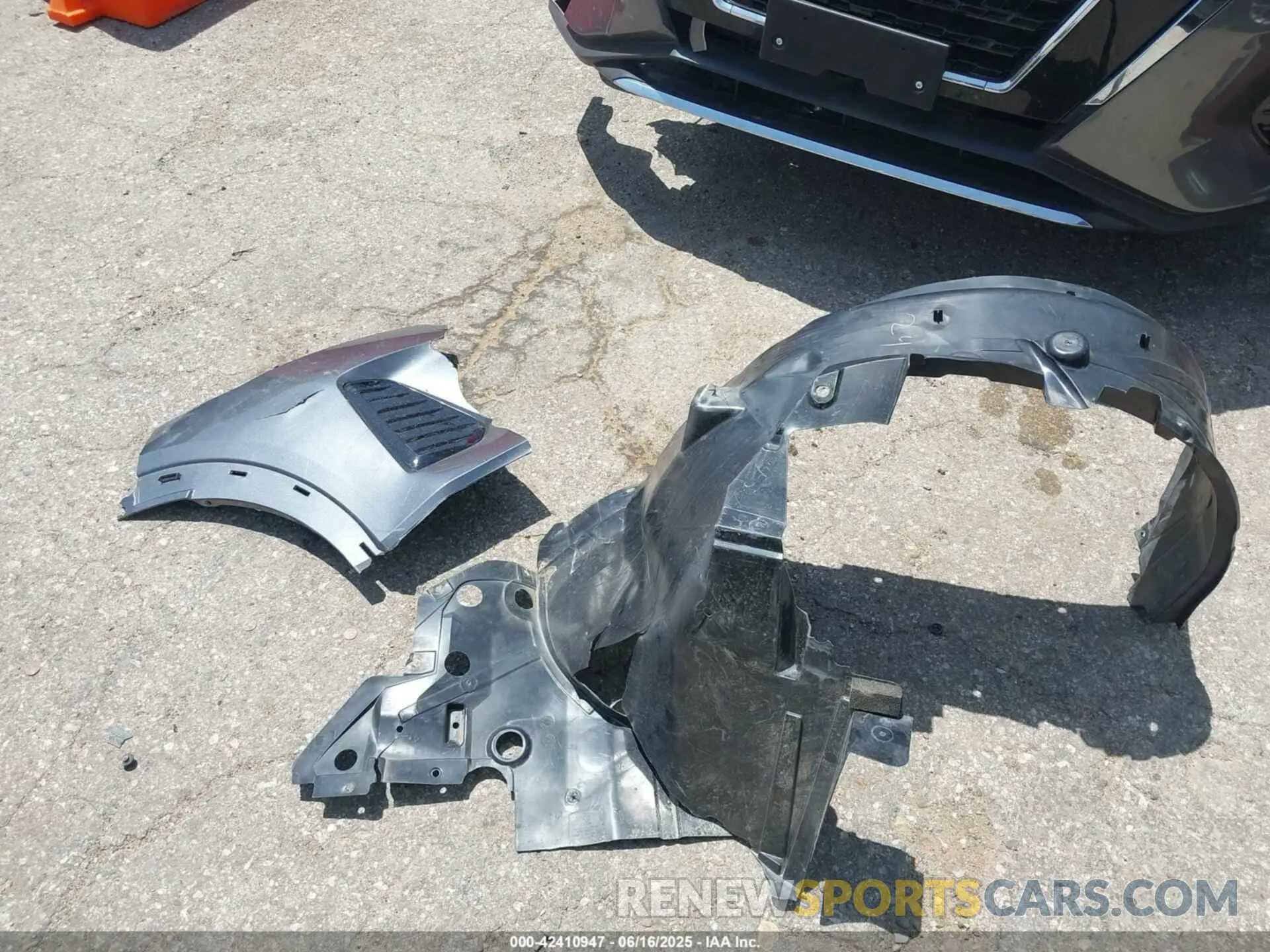 12 fotografías del automóvil dañado 3N1CP5BV3RL558717 NISSAN KICKS 2024