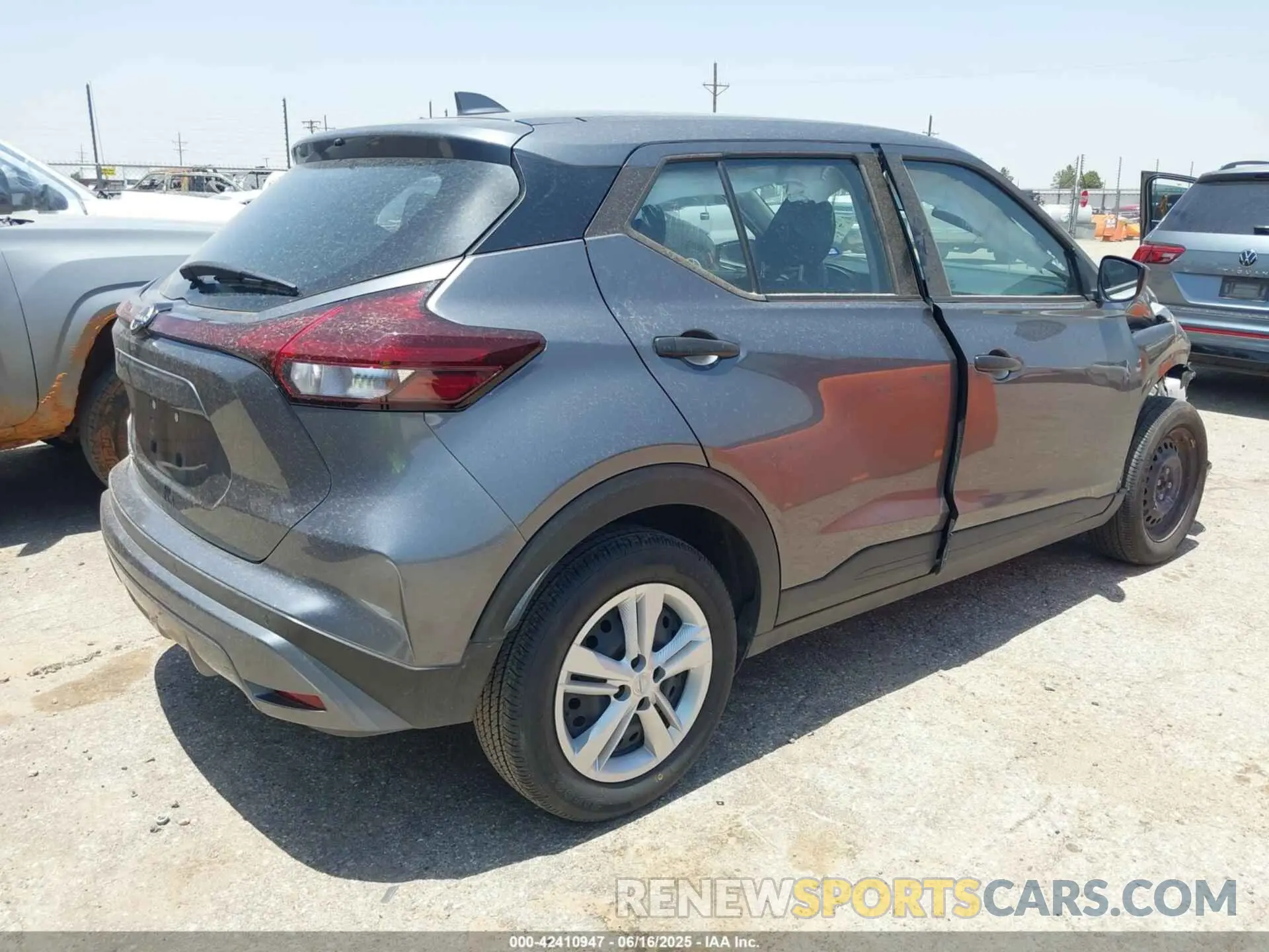 4 fotografías del automóvil dañado 3N1CP5BV3RL558717 NISSAN KICKS 2024