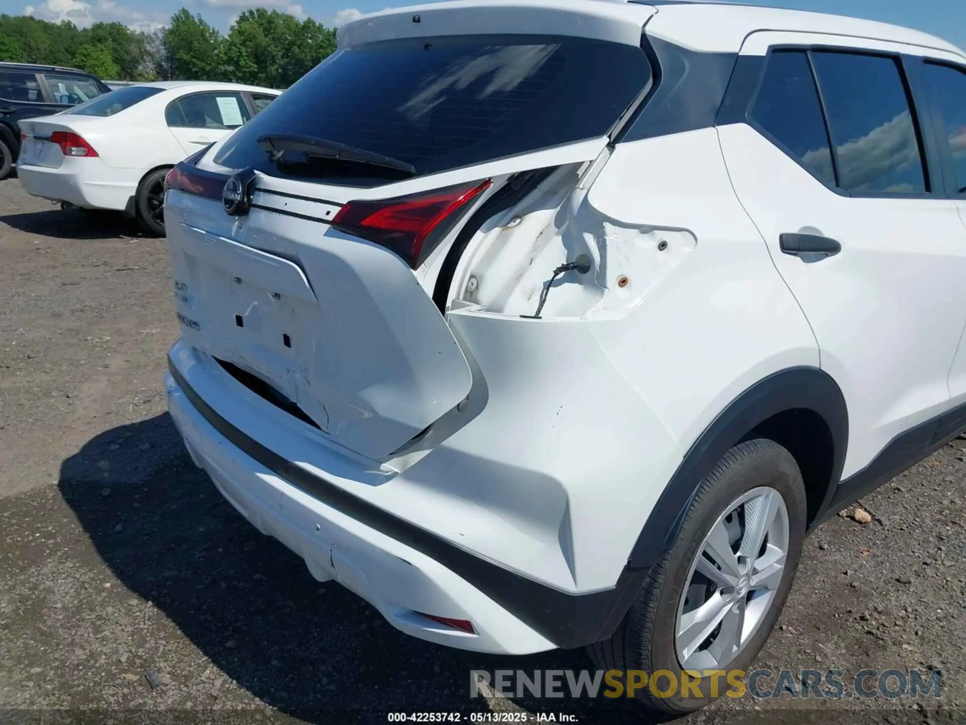 6 fotografías del automóvil dañado 3N1CP5BV4RL500843 NISSAN KICKS 2024