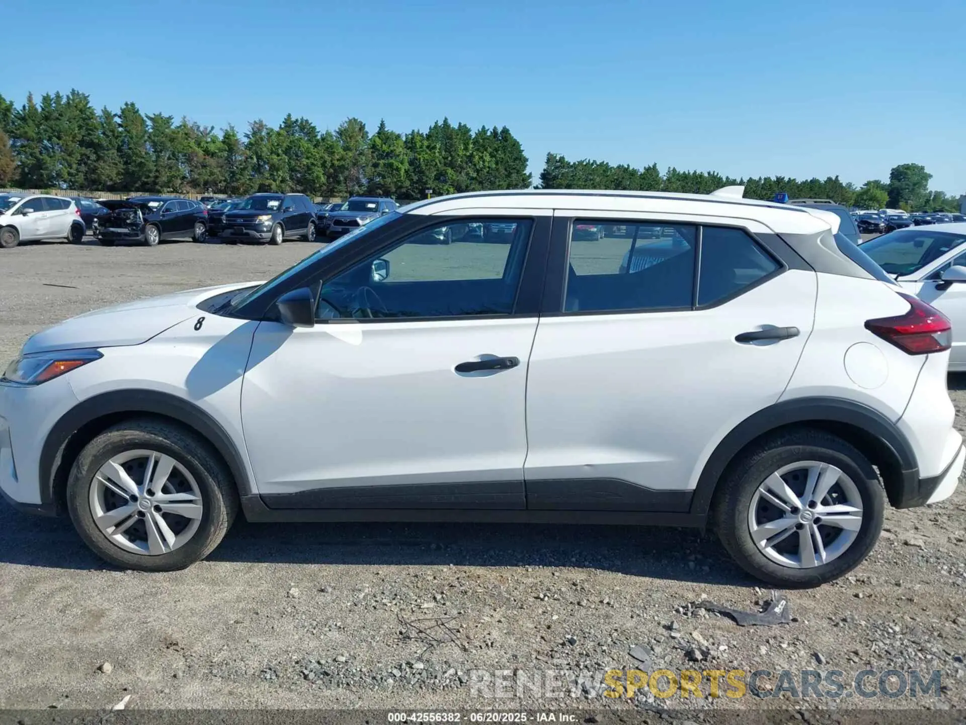 14 fotografías del automóvil dañado 3N1CP5BV4RL545989 NISSAN KICKS 2024