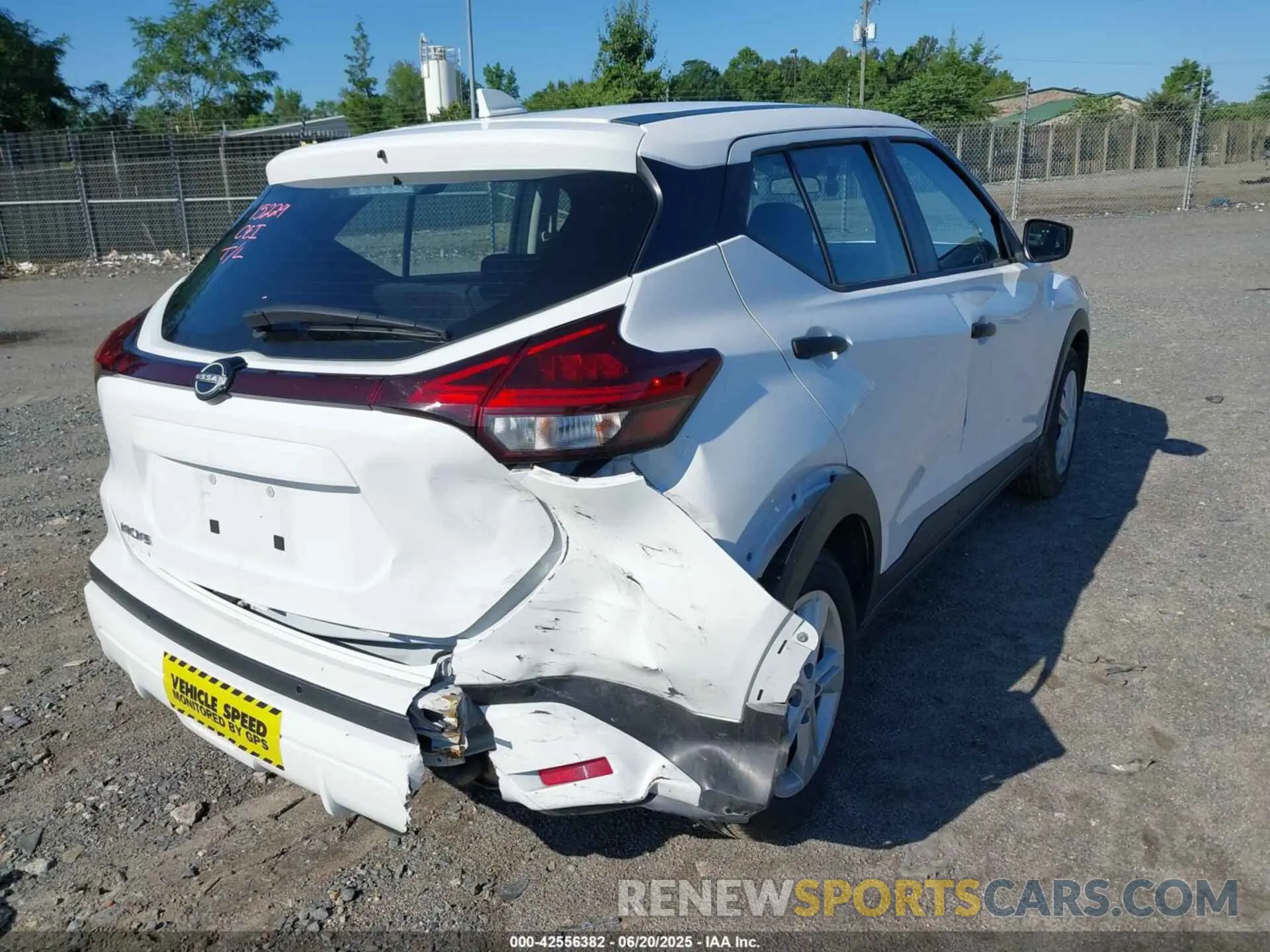 4 fotografías del automóvil dañado 3N1CP5BV4RL545989 NISSAN KICKS 2024