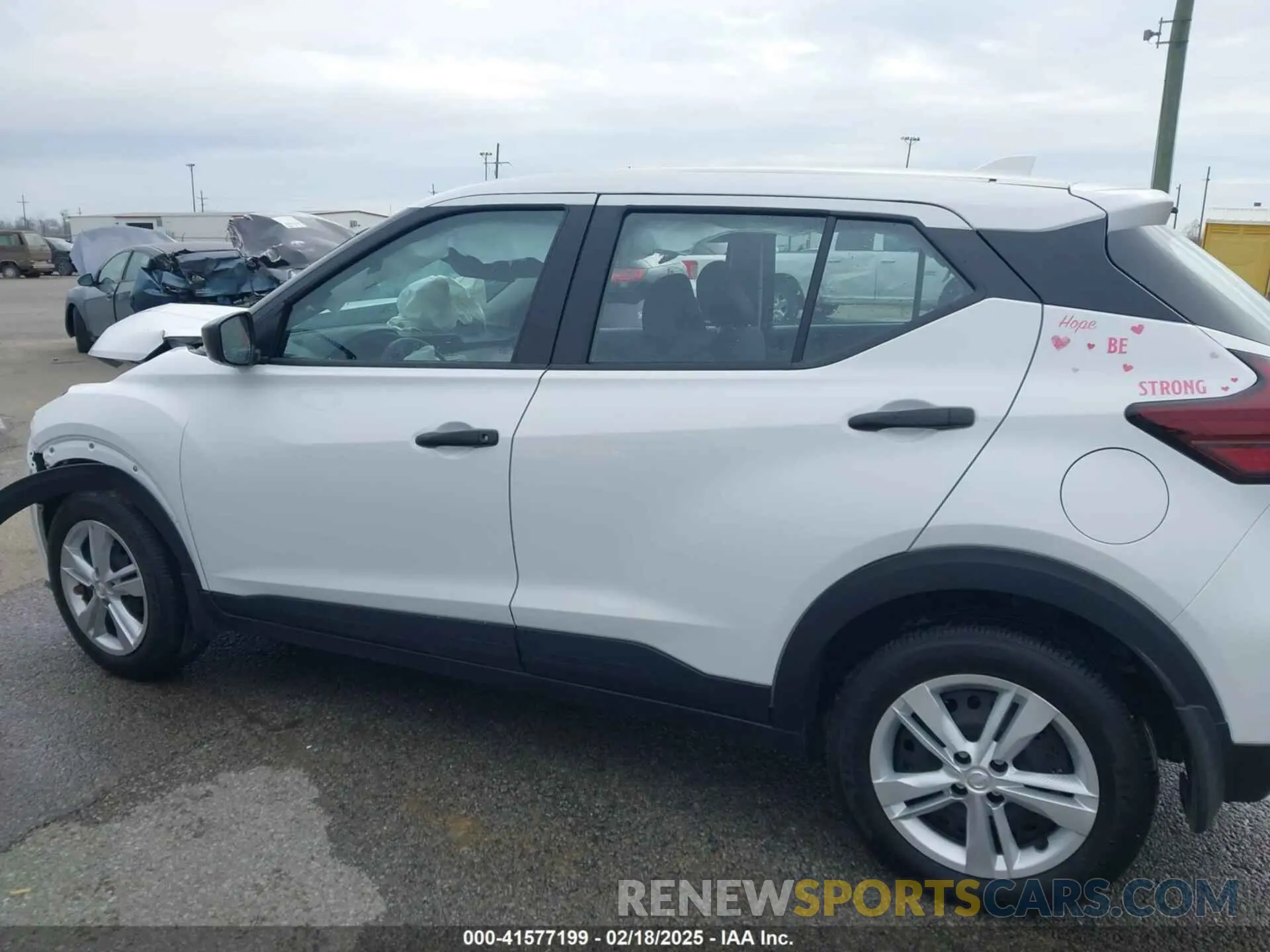 14 fotografías del automóvil dañado 3N1CP5BV4RL573047 NISSAN KICKS 2024