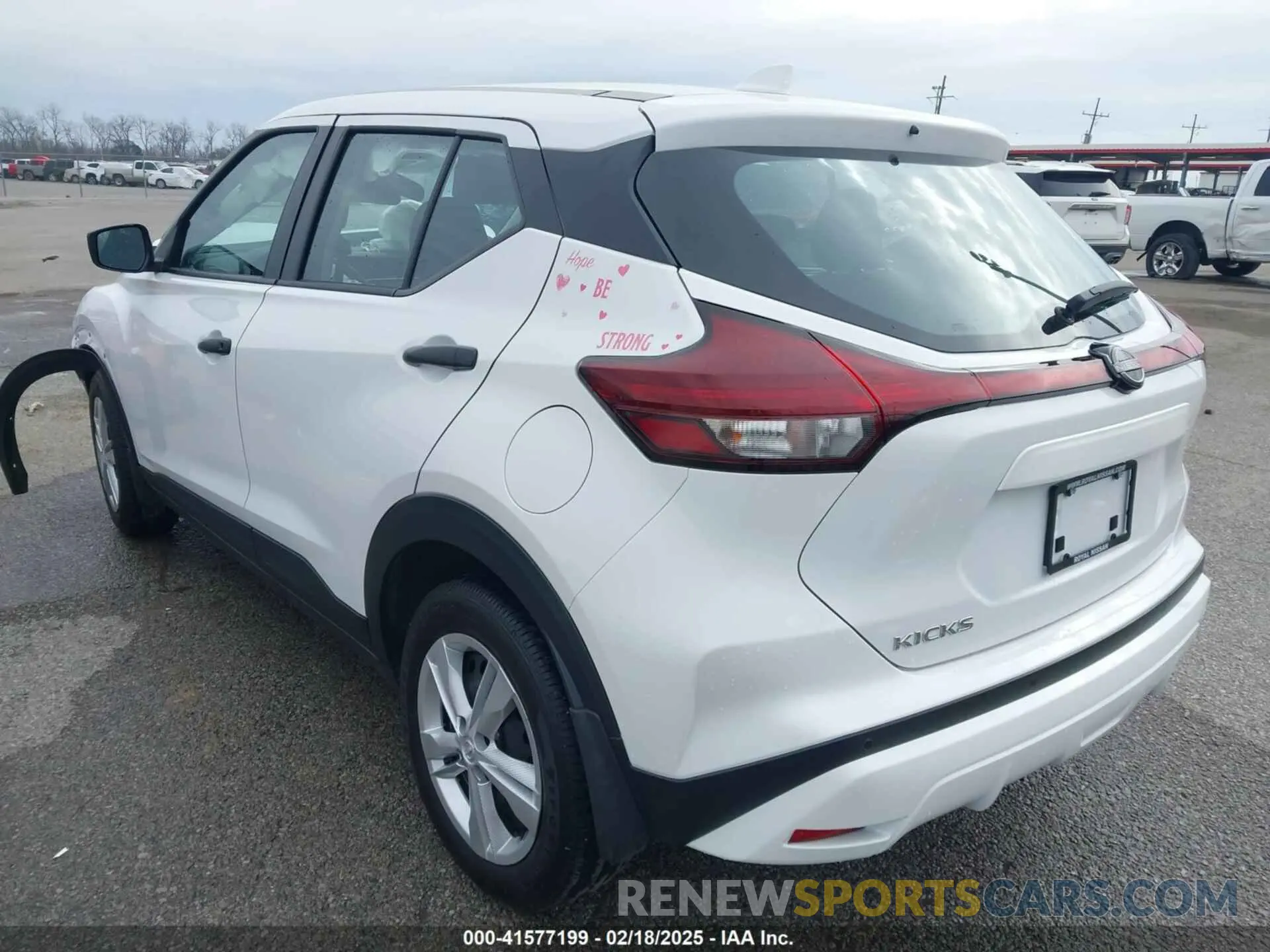 3 fotografías del automóvil dañado 3N1CP5BV4RL573047 NISSAN KICKS 2024