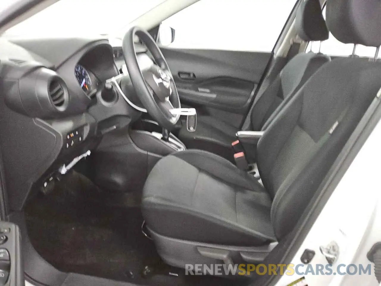 7 fotografías del automóvil dañado 3N1CP5BV5RL497080 NISSAN KICKS 2024