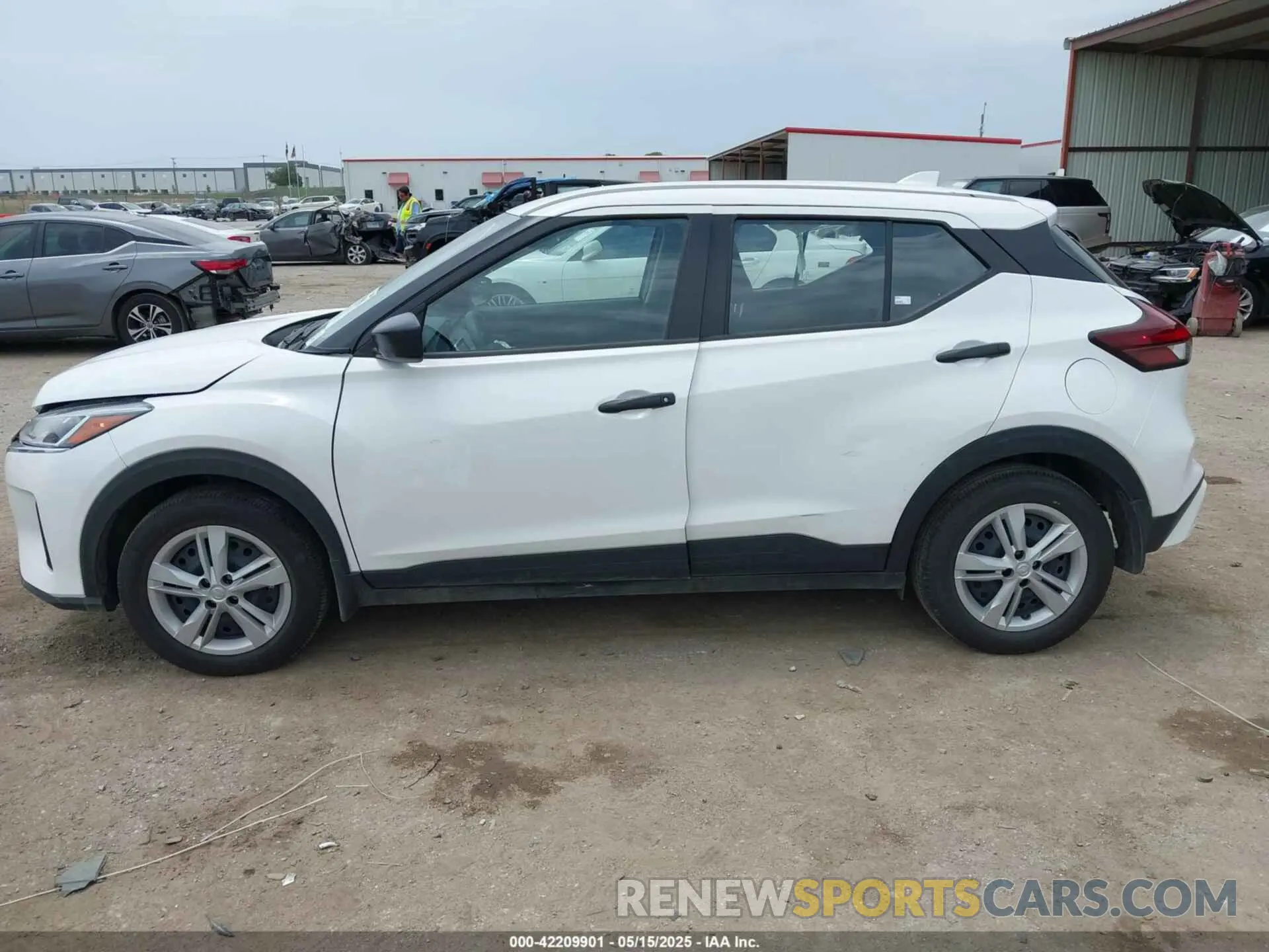 14 fotografías del automóvil dañado 3N1CP5BV5RL583411 NISSAN KICKS 2024