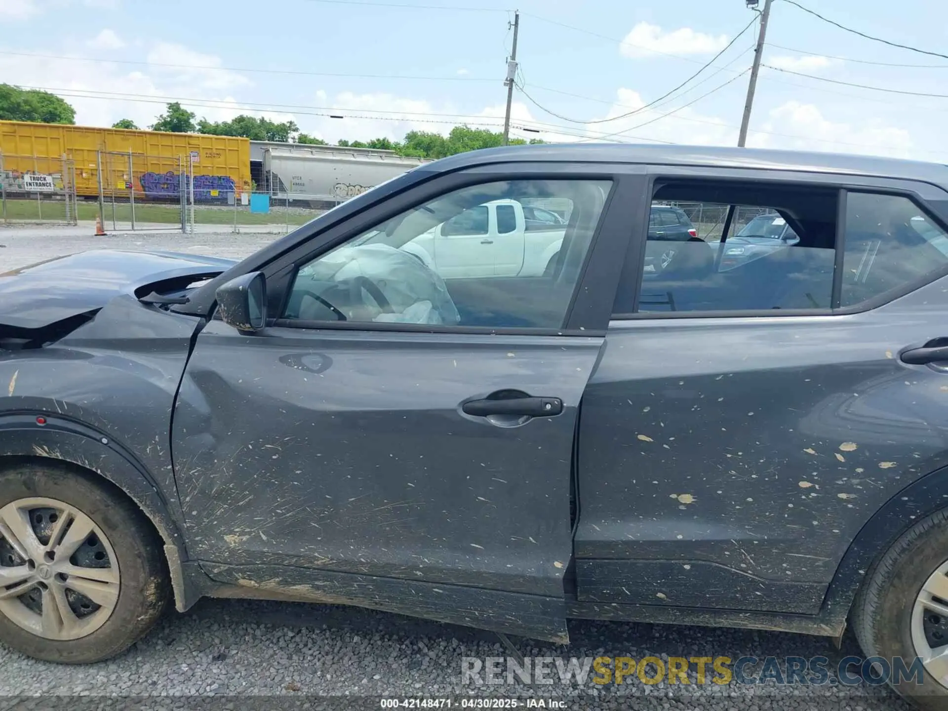 14 fotografías del automóvil dañado 3N1CP5BV5RL593534 NISSAN KICKS 2024
