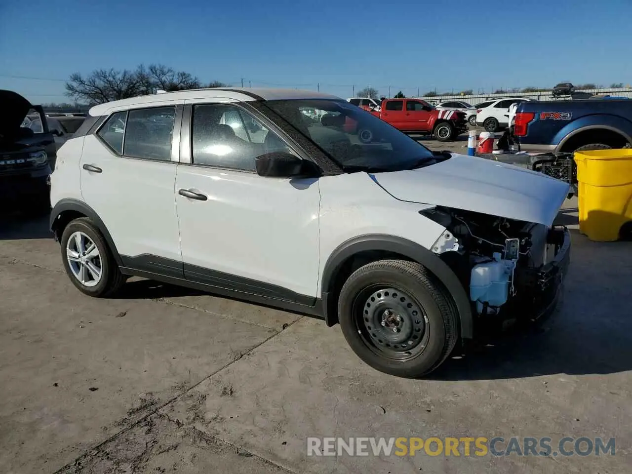 4 fotografías del automóvil dañado 3N1CP5BV6RL522908 NISSAN KICKS 2024