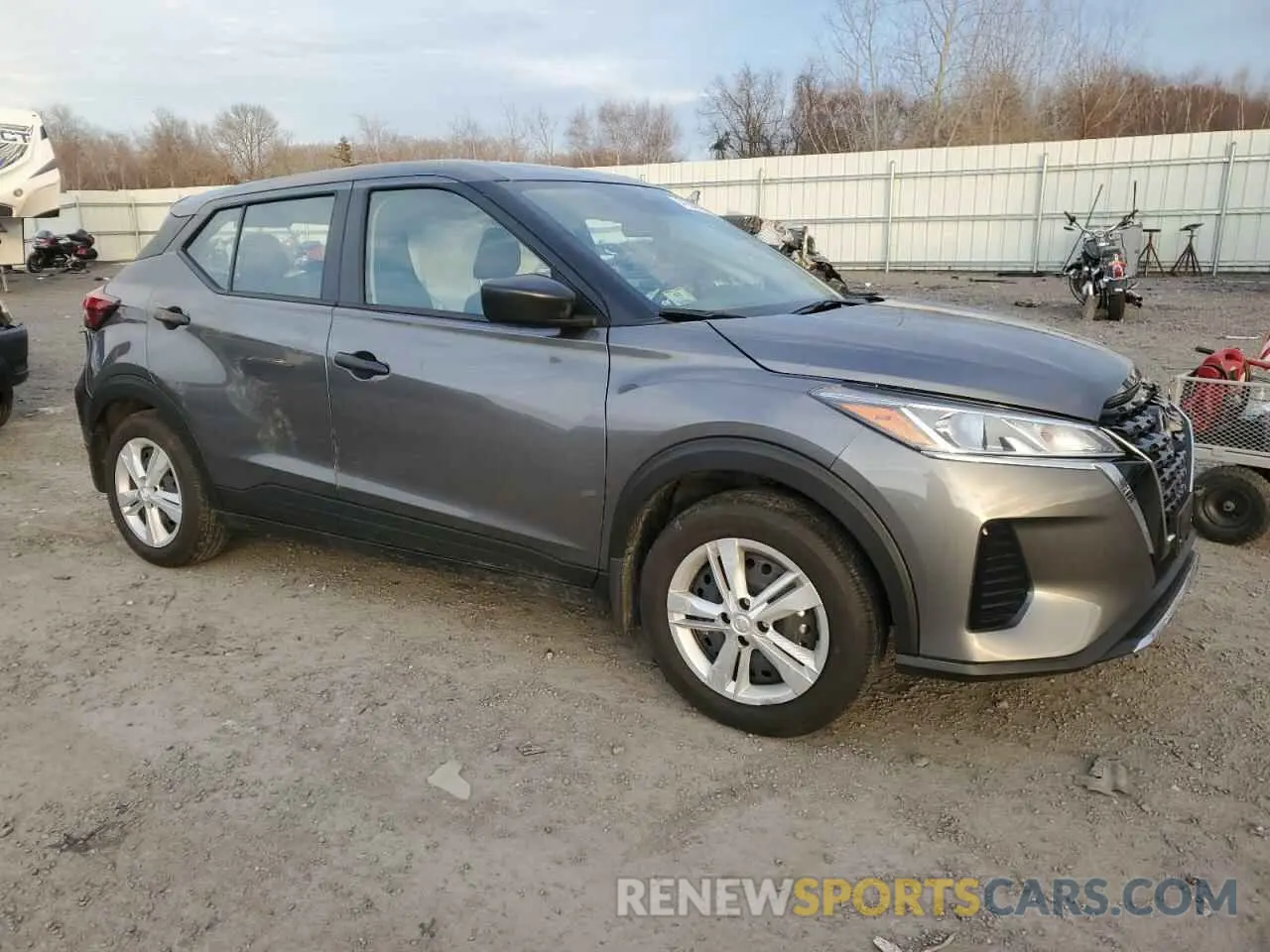 4 fotografías del automóvil dañado 3N1CP5BV6RL550465 NISSAN KICKS 2024