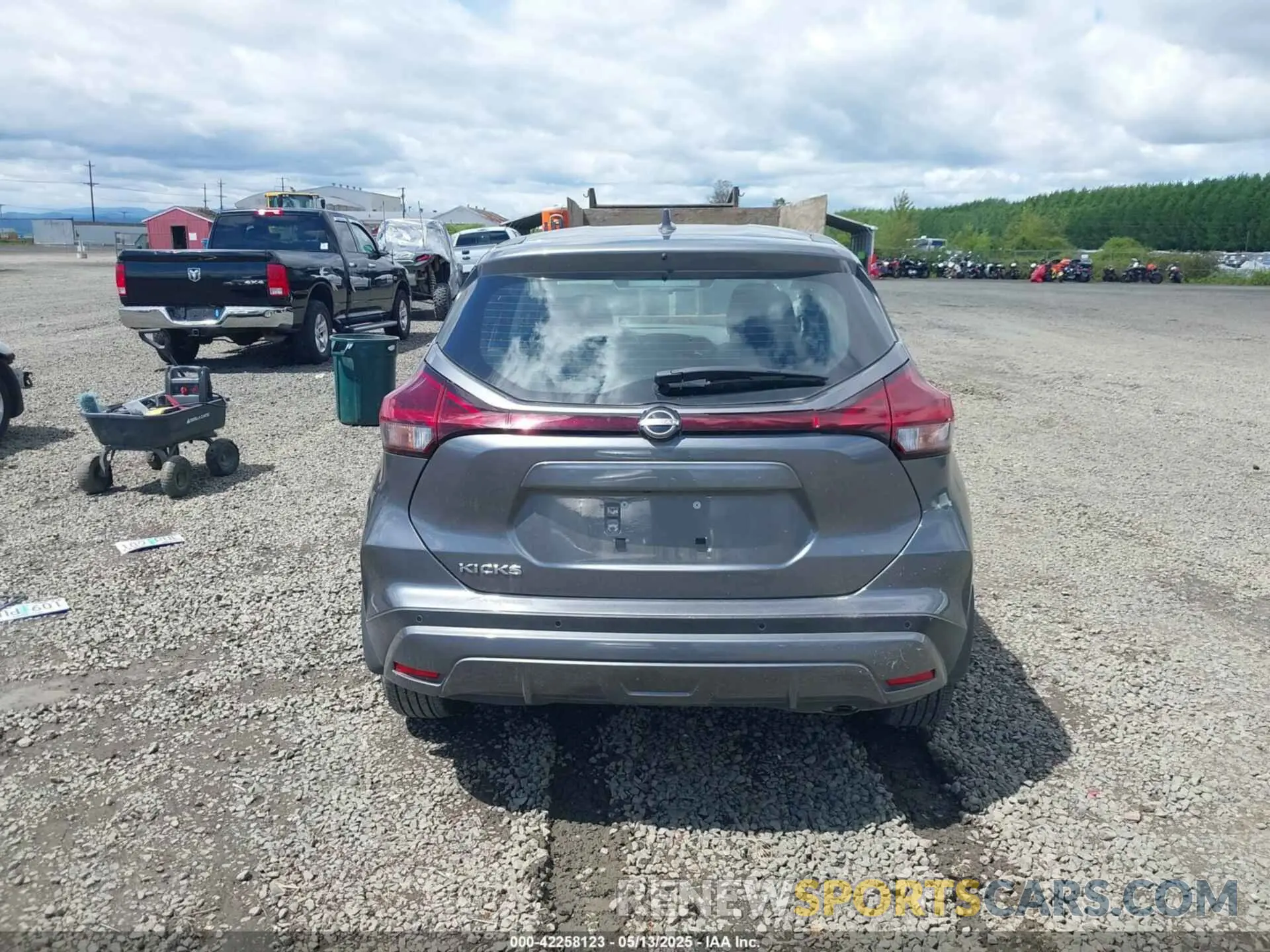 16 fotografías del automóvil dañado 3N1CP5BV7RL502652 NISSAN KICKS 2024