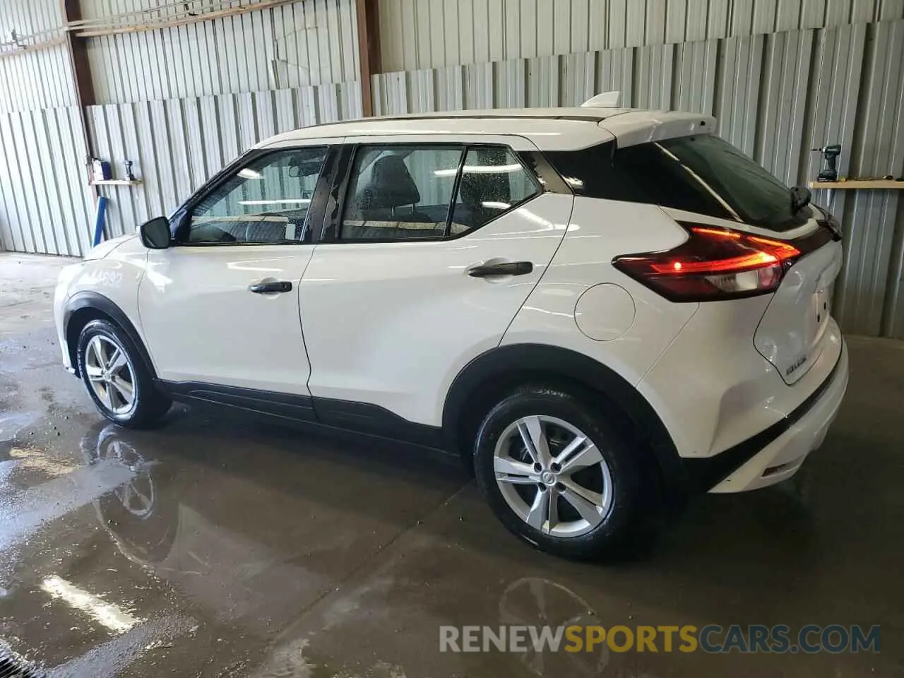 2 fotografías del automóvil dañado 3N1CP5BV8RL506502 NISSAN KICKS 2024