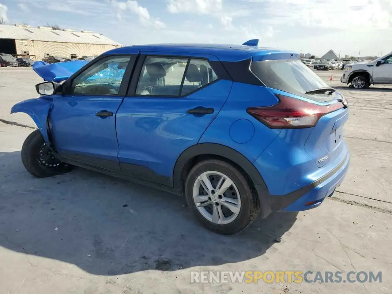 2 fotografías del automóvil dañado 3N1CP5BV8RL509299 NISSAN KICKS 2024