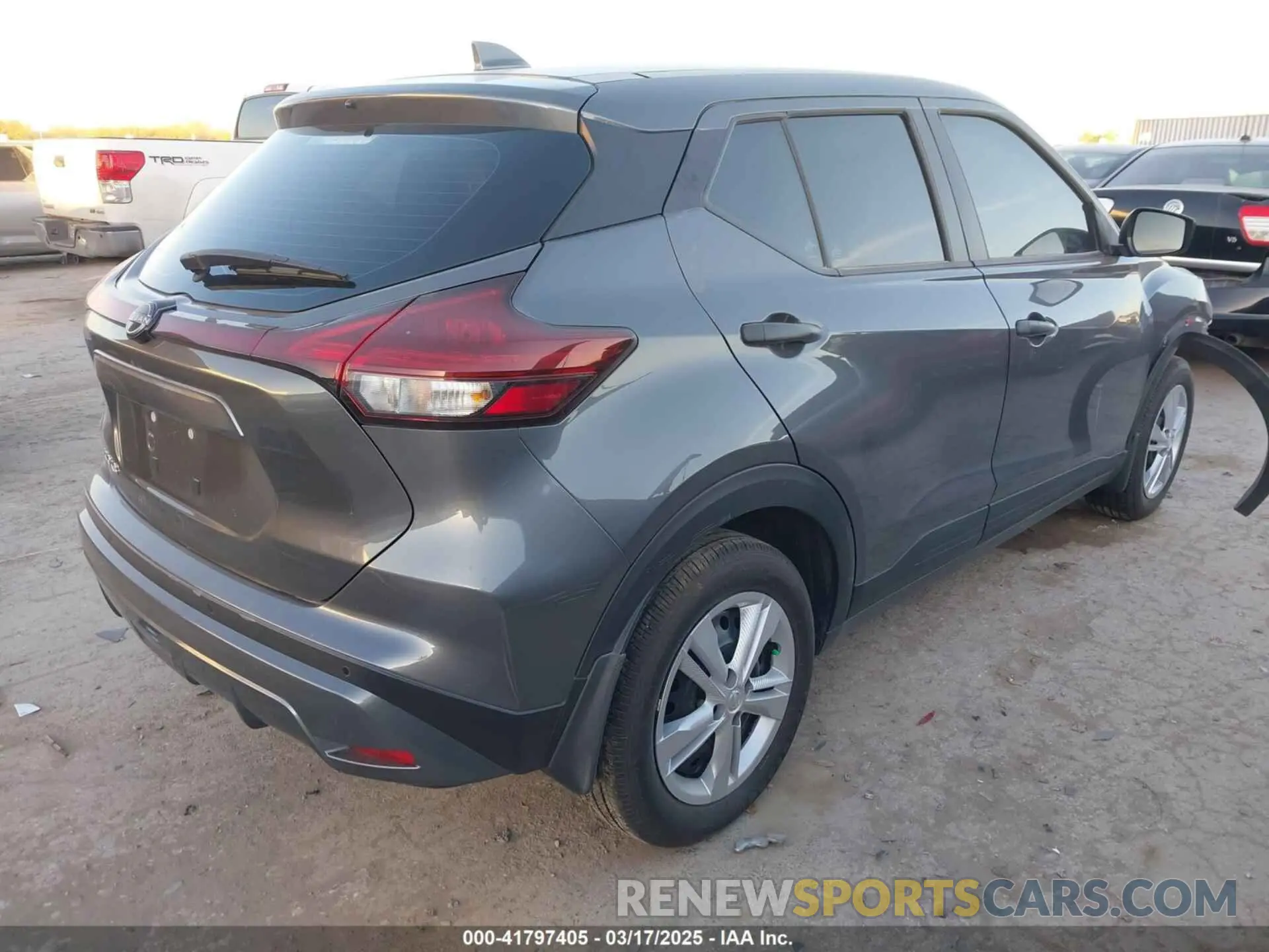 4 fotografías del automóvil dañado 3N1CP5BV8RL594399 NISSAN KICKS 2024