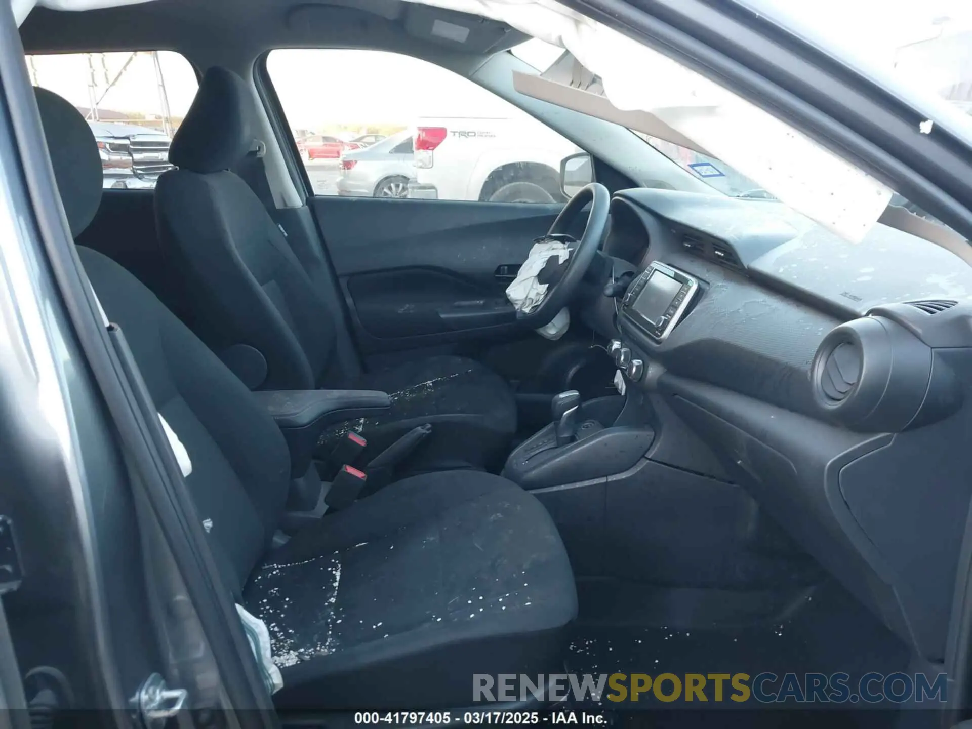 5 fotografías del automóvil dañado 3N1CP5BV8RL594399 NISSAN KICKS 2024