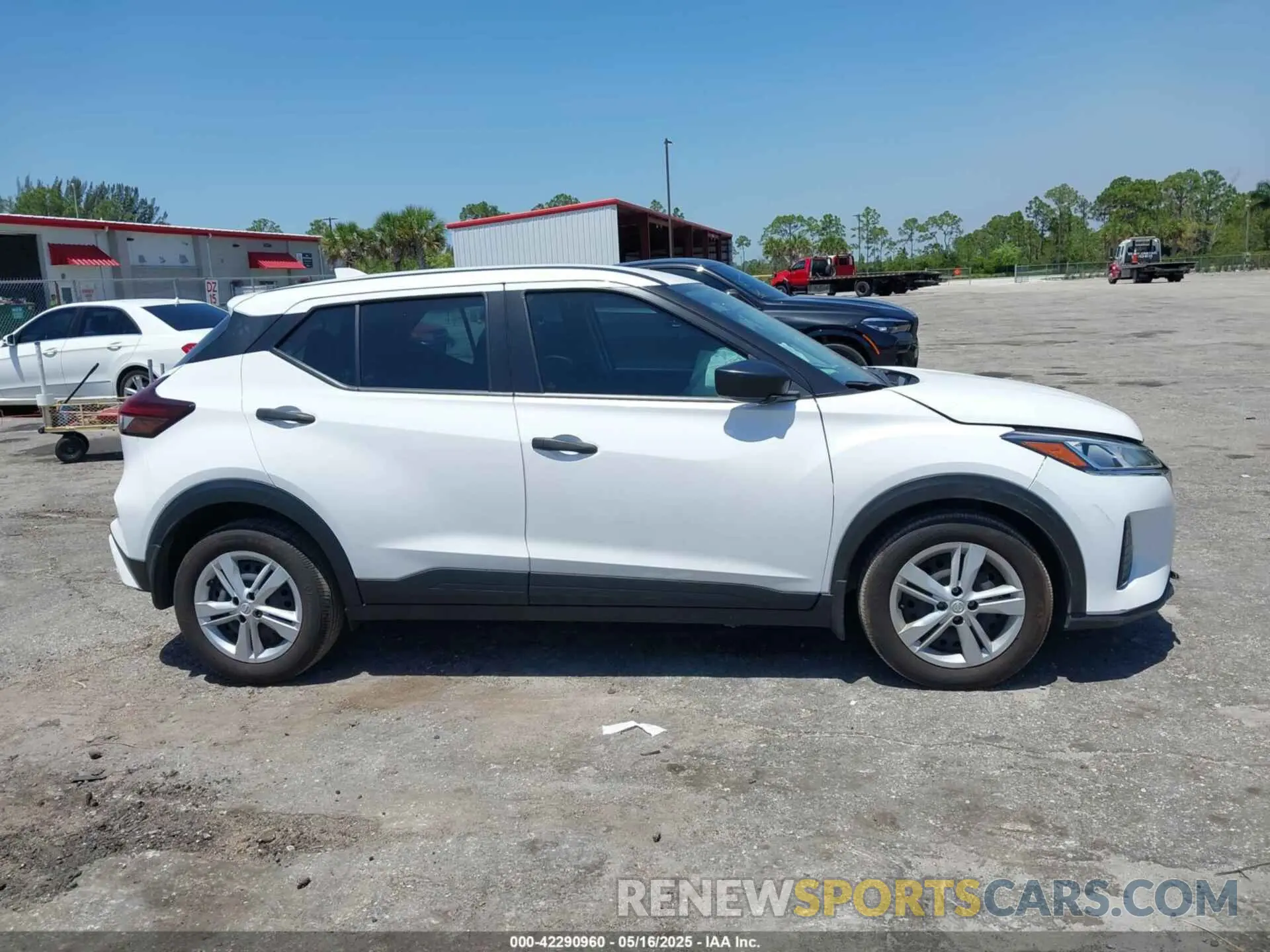 13 fotografías del automóvil dañado 3N1CP5BVXRL472661 NISSAN KICKS 2024