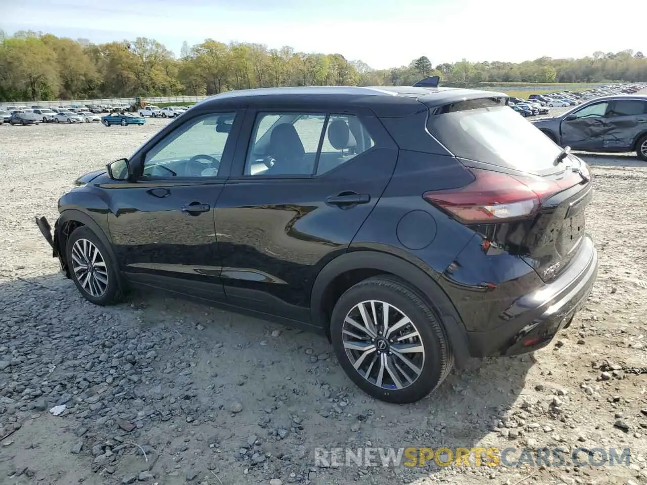 2 fotografías del automóvil dañado 3N1CP5CV0RL525379 NISSAN KICKS 2024
