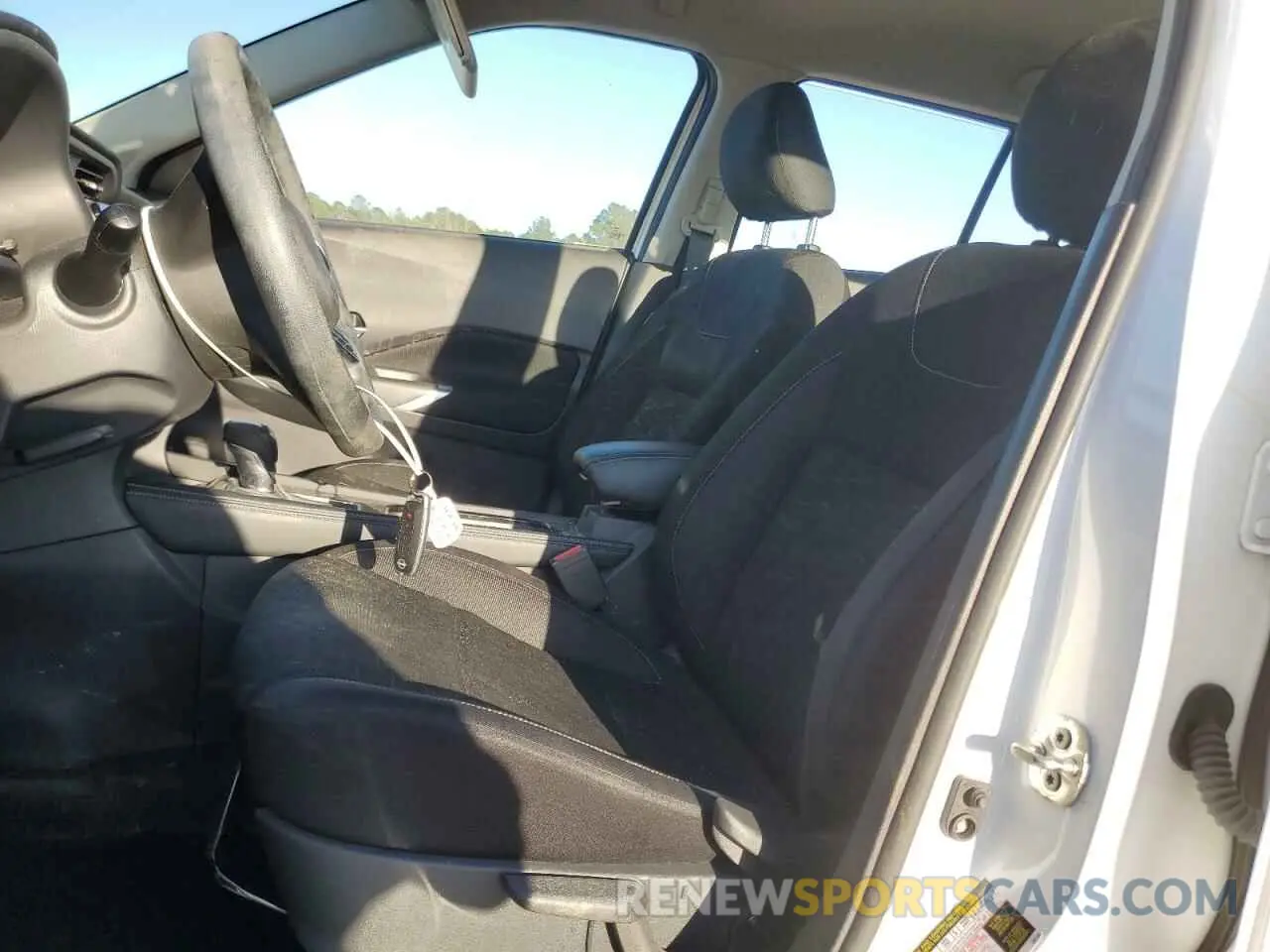 7 fotografías del automóvil dañado 3N1CP5CV1RL470229 NISSAN KICKS 2024