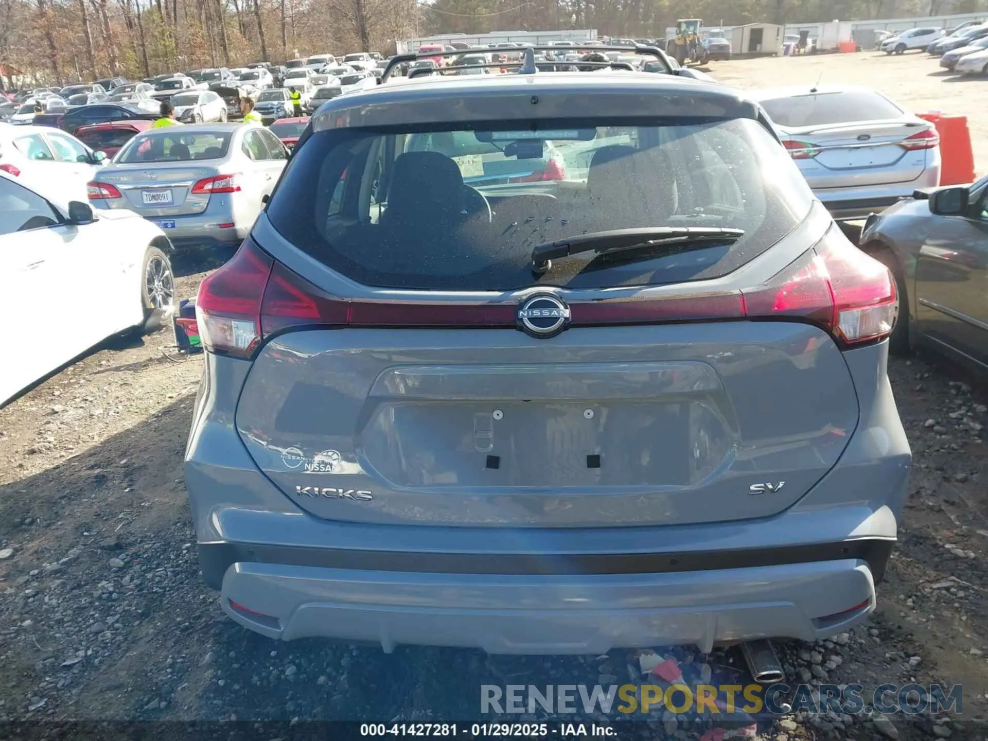 16 fotografías del automóvil dañado 3N1CP5CV1RL527321 NISSAN KICKS 2024