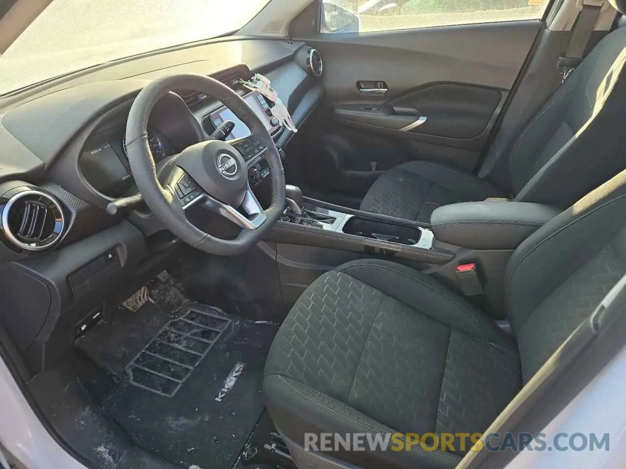 7 fotografías del automóvil dañado 3N1CP5CV1RL588880 NISSAN KICKS 2024