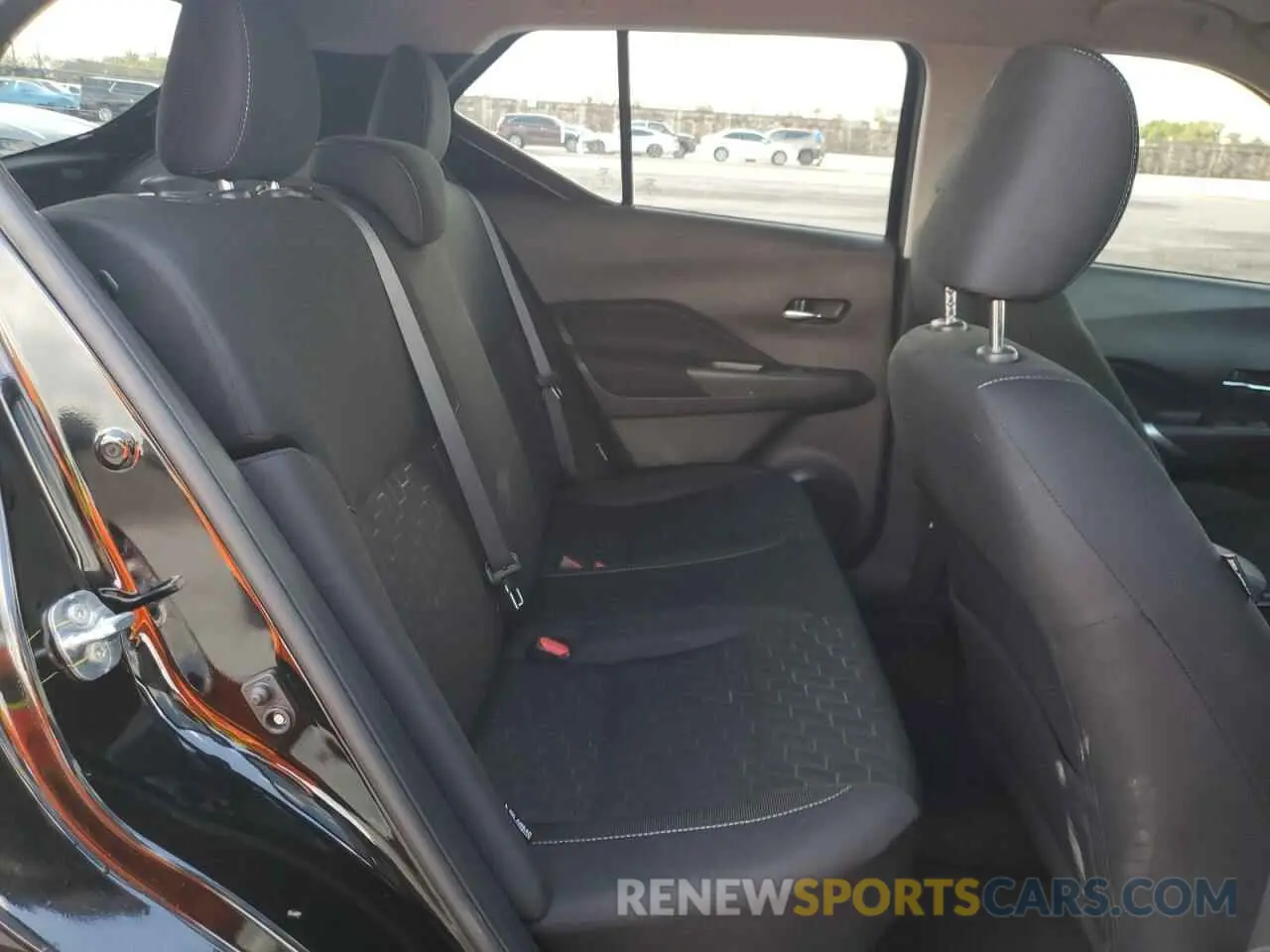11 fotografías del automóvil dañado 3N1CP5CV4RL543769 NISSAN KICKS 2024