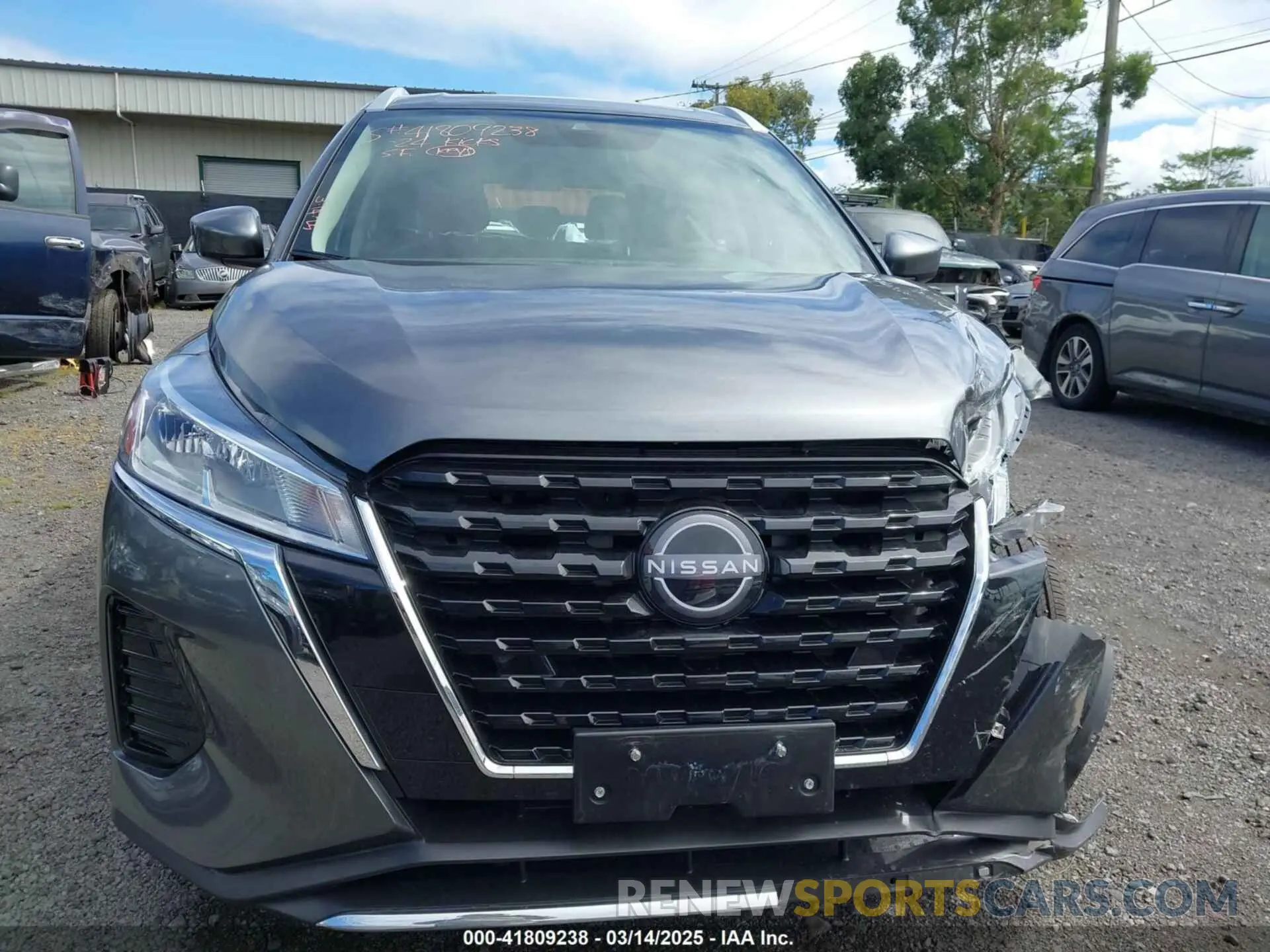 12 fotografías del automóvil dañado 3N1CP5CV5RL504477 NISSAN KICKS 2024
