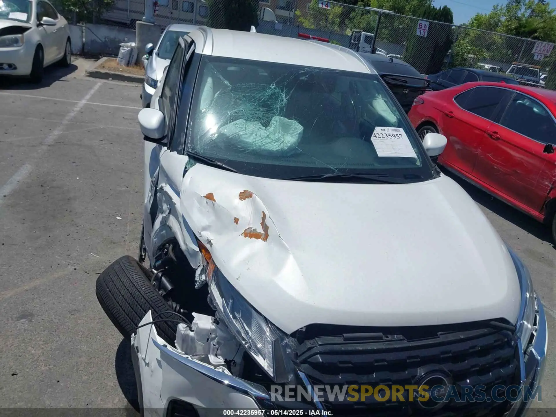 12 fotografías del automóvil dañado 3N1CP5CV7RL493174 NISSAN KICKS 2024
