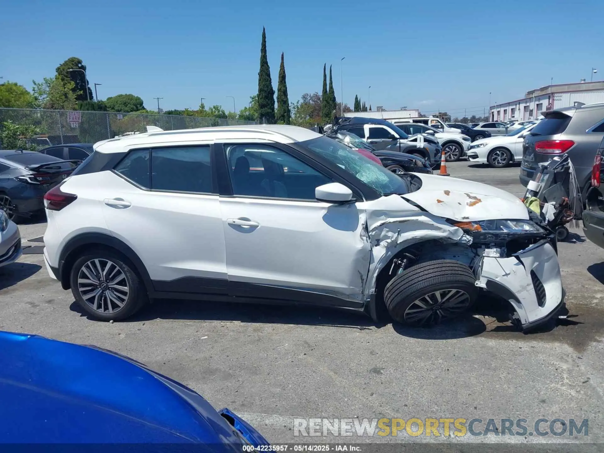 13 fotografías del automóvil dañado 3N1CP5CV7RL493174 NISSAN KICKS 2024