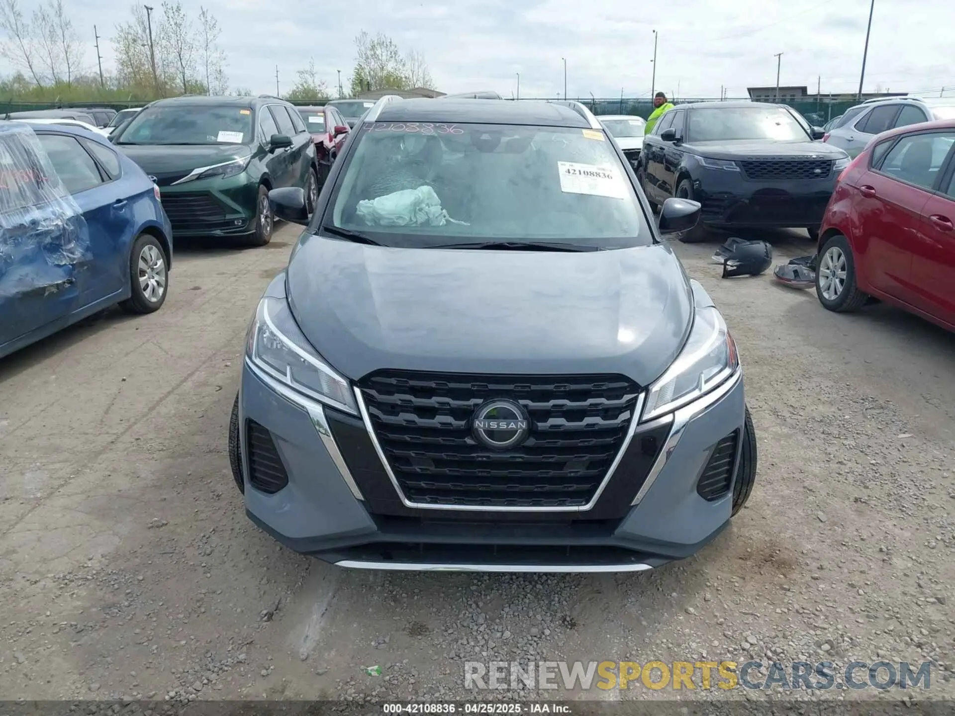 12 fotografías del automóvil dañado 3N1CP5CV7RL529560 NISSAN KICKS 2024