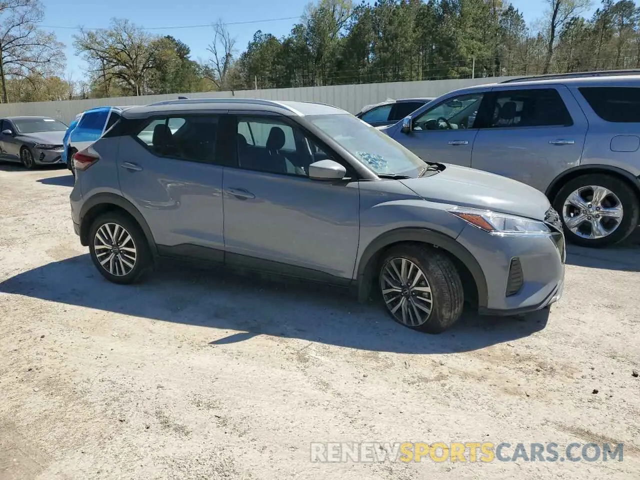 4 fotografías del automóvil dañado 3N1CP5CV8RL475833 NISSAN KICKS 2024