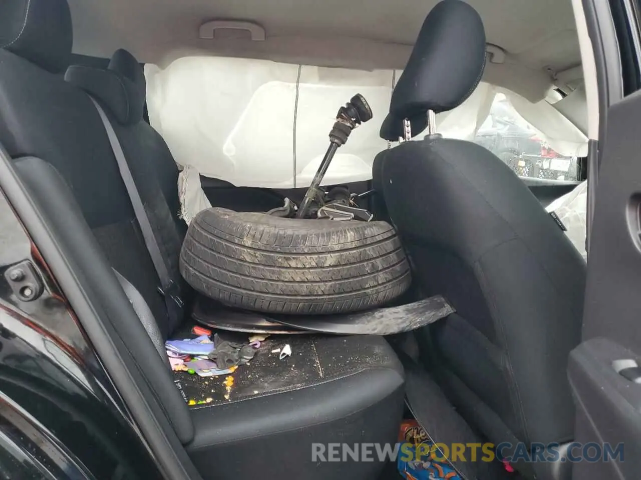 10 fotografías del automóvil dañado 3N1CP5CV8RL496245 NISSAN KICKS 2024