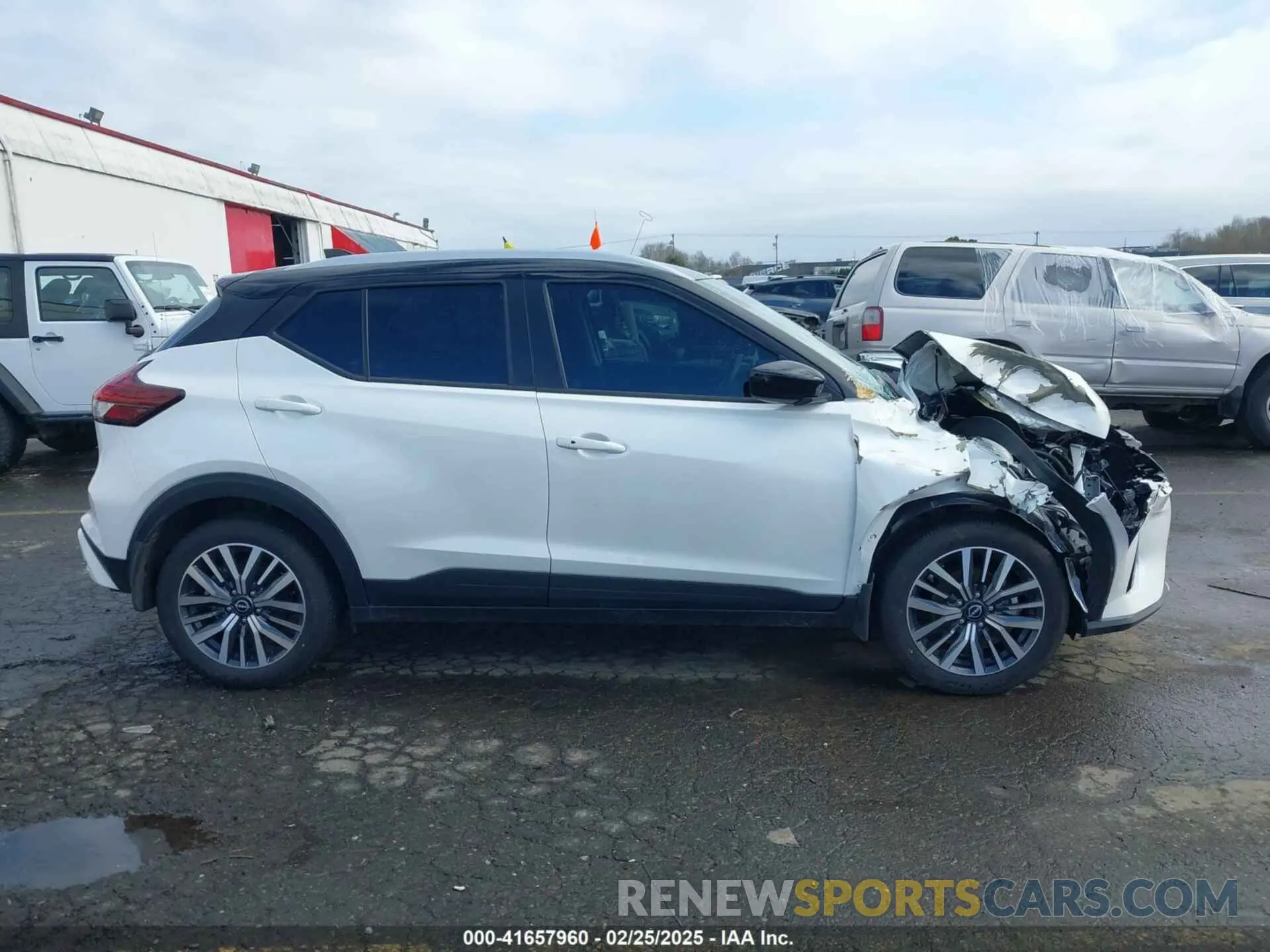 13 fotografías del automóvil dañado 3N1CP5CV8RL519202 NISSAN KICKS 2024
