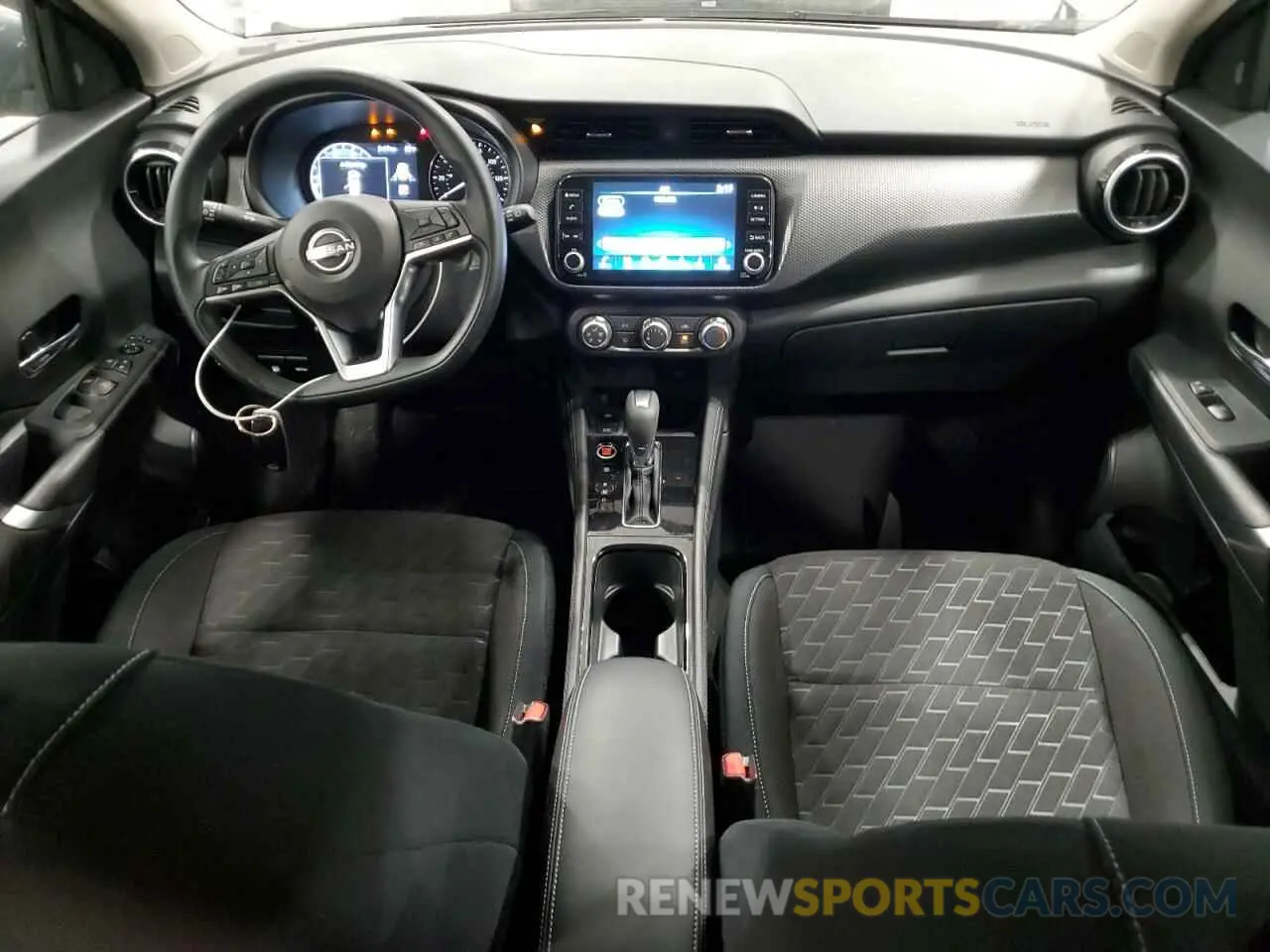 8 fotografías del automóvil dañado 3N1CP5CV8RL526750 NISSAN KICKS 2024