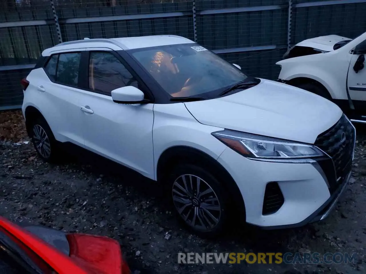4 fotografías del automóvil dañado 3N1CP5CV9RL474111 NISSAN KICKS 2024