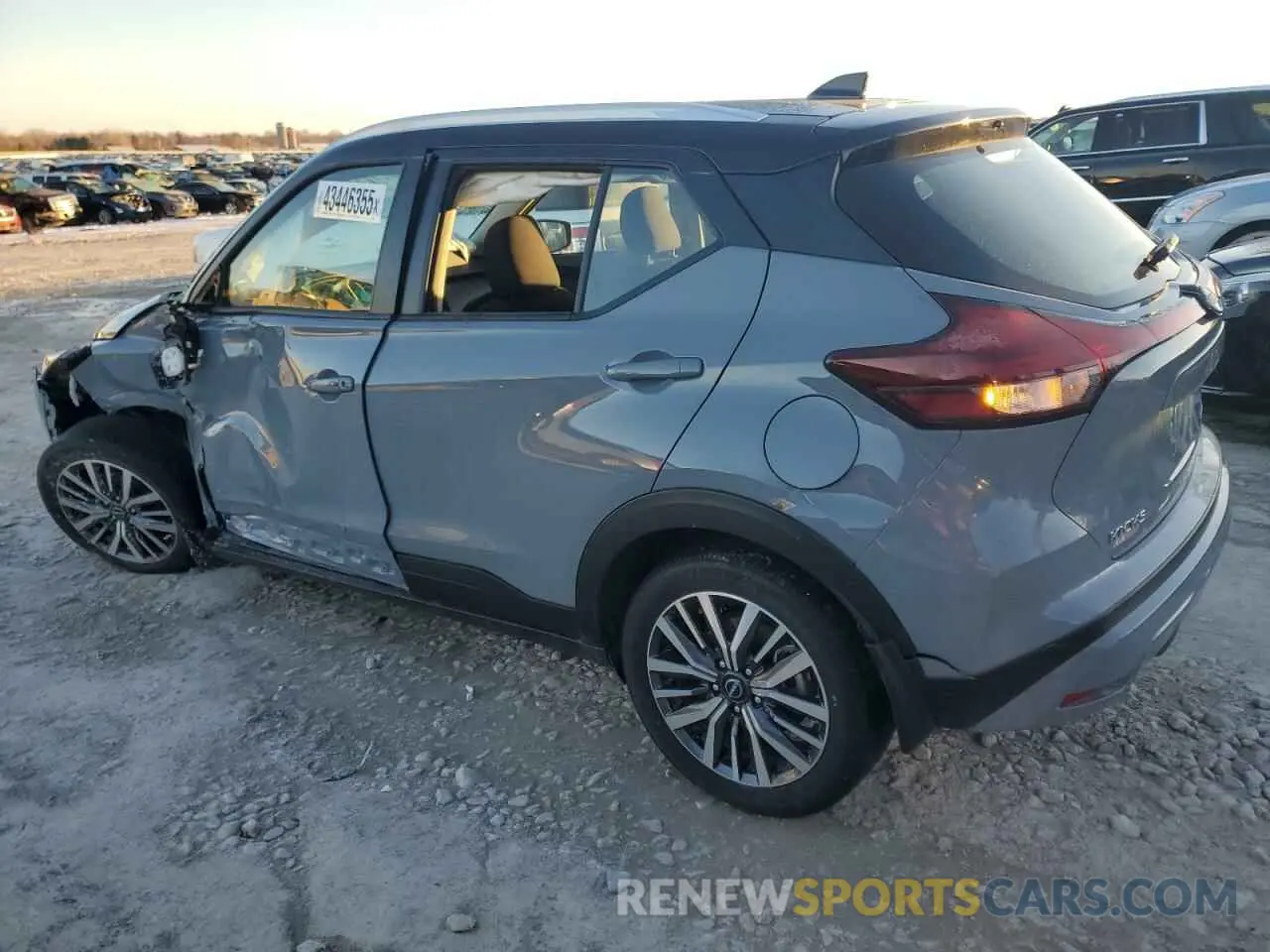 2 fotografías del automóvil dañado 3N1CP5CVXRL514180 NISSAN KICKS 2024