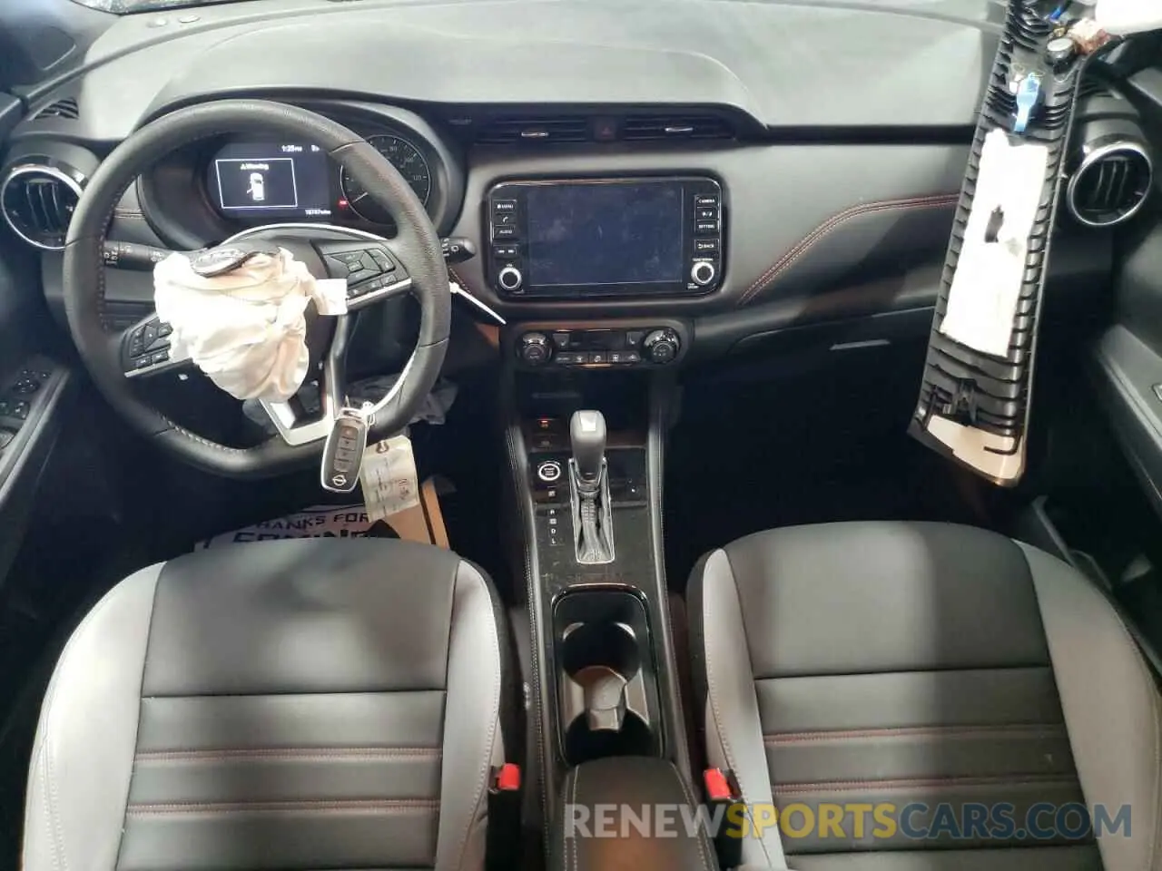 8 fotografías del automóvil dañado 3N1CP5DV1RL522554 NISSAN KICKS 2024