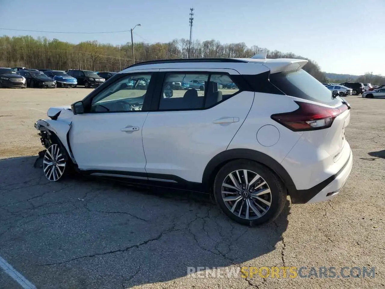 2 fotografías del automóvil dañado 3N1CP5DV1RL523851 NISSAN KICKS 2024