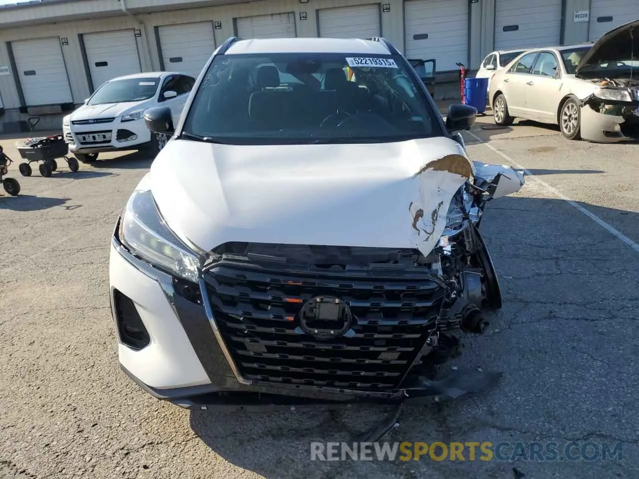 5 fotografías del automóvil dañado 3N1CP5DV1RL523851 NISSAN KICKS 2024