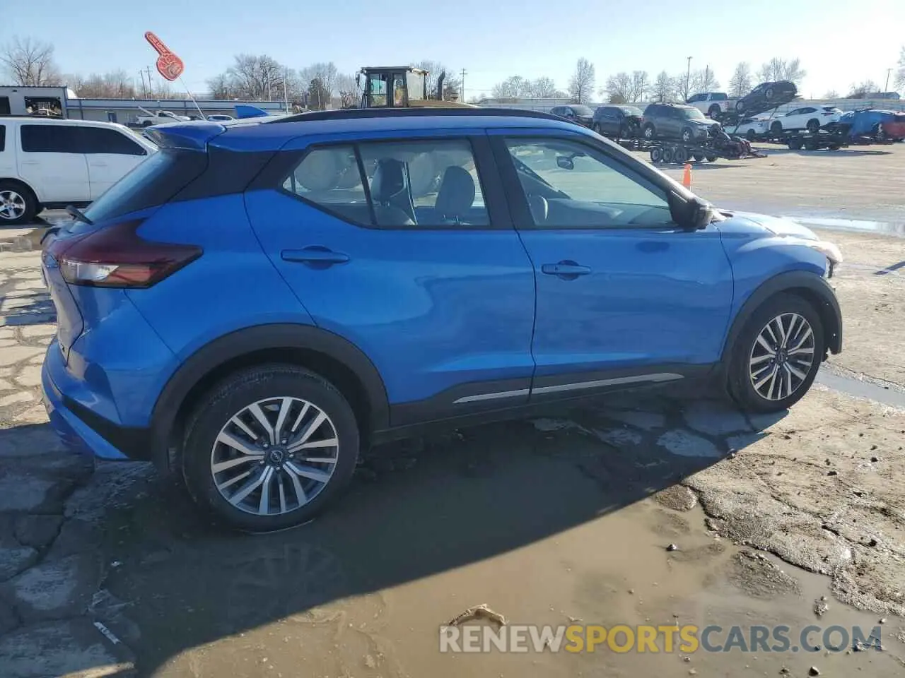 3 fotografías del automóvil dañado 3N1CP5DV2RL496174 NISSAN KICKS 2024