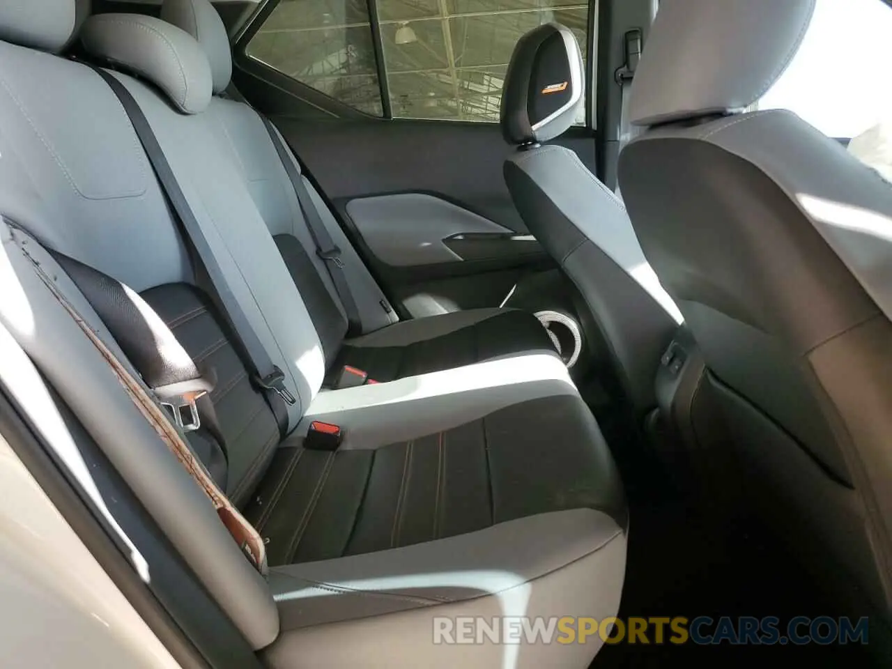 10 fotografías del automóvil dañado 3N1CP5DV2RL572167 NISSAN KICKS 2024