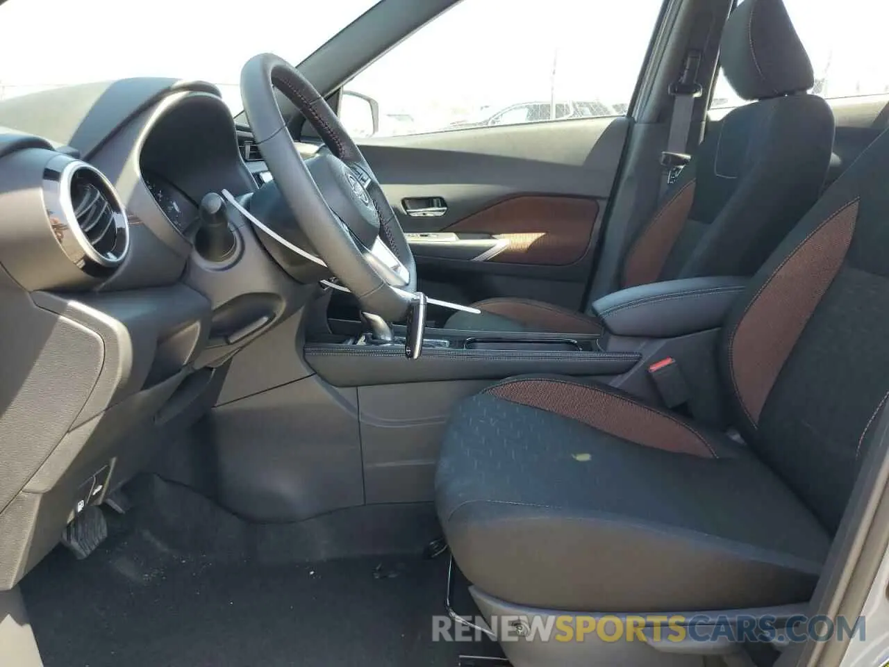 7 fotografías del automóvil dañado 3N1CP5DV2RL576168 NISSAN KICKS 2024
