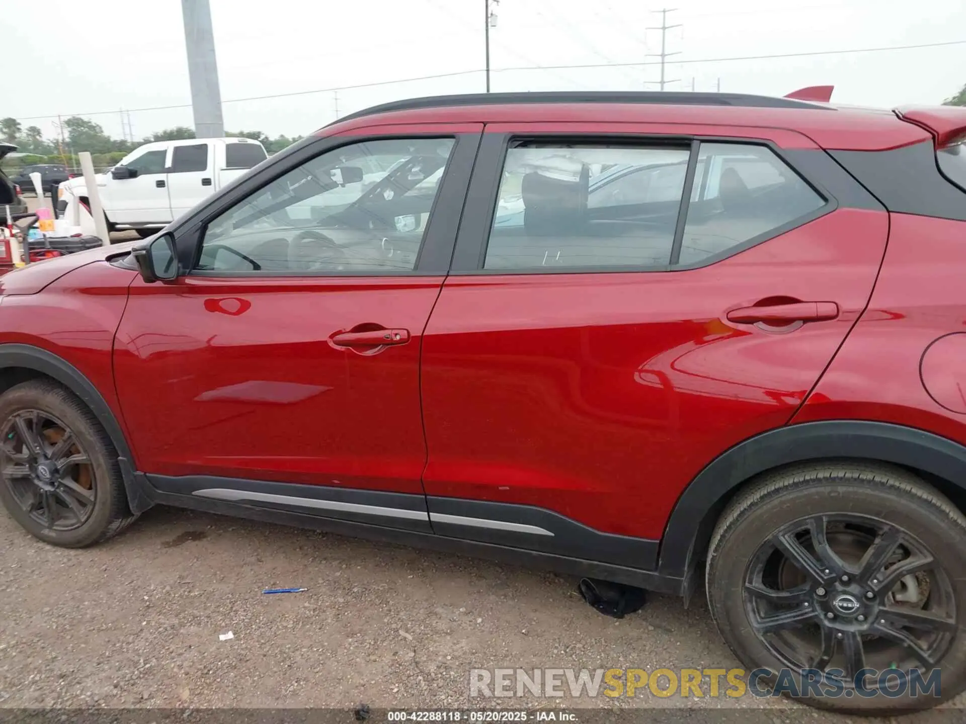15 fotografías del automóvil dañado 3N1CP5DV4RL500838 NISSAN KICKS 2024