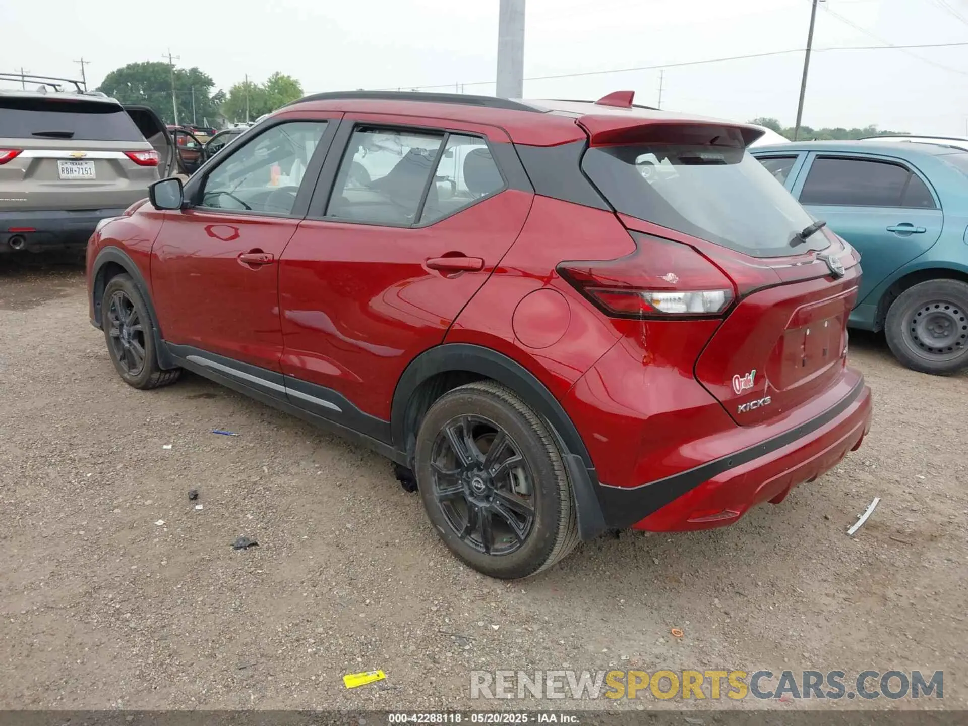 3 fotografías del automóvil dañado 3N1CP5DV4RL500838 NISSAN KICKS 2024
